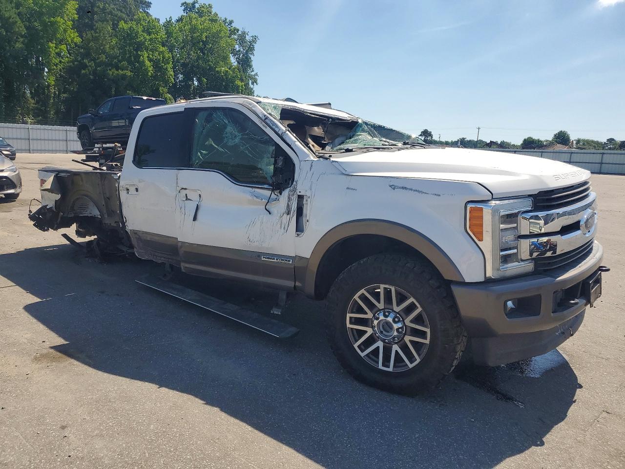 2019 Ford F250 Super Duty White vin: 1FT7W2BT7KEF46302