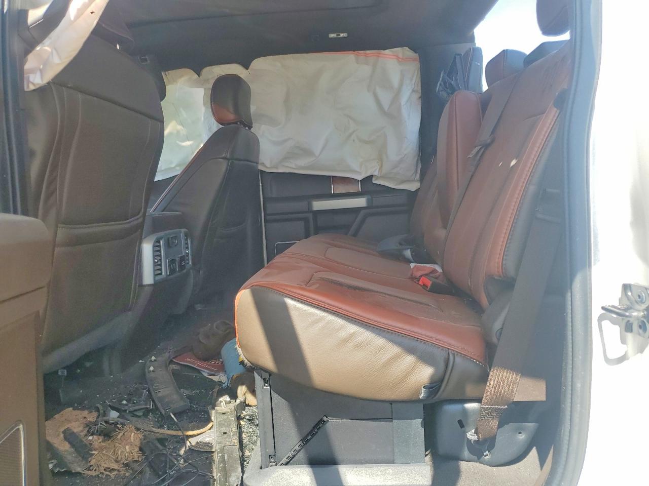 2019 Ford F250 Super Duty White vin: 1FT7W2BT7KEF46302