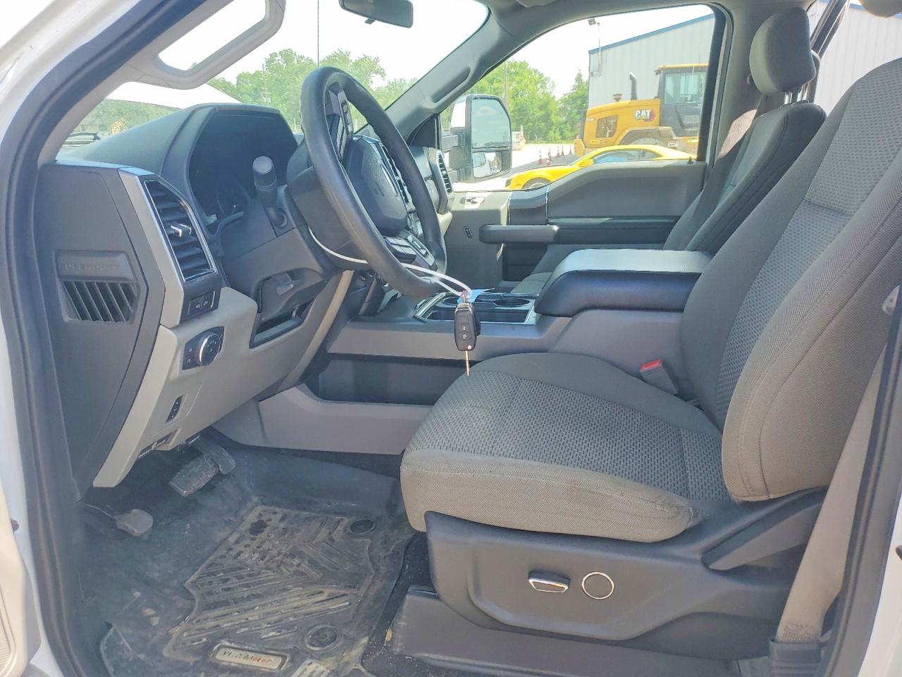 2019 Ford F250 Super Duty White vin: 1FT7W2BT7KEF67232