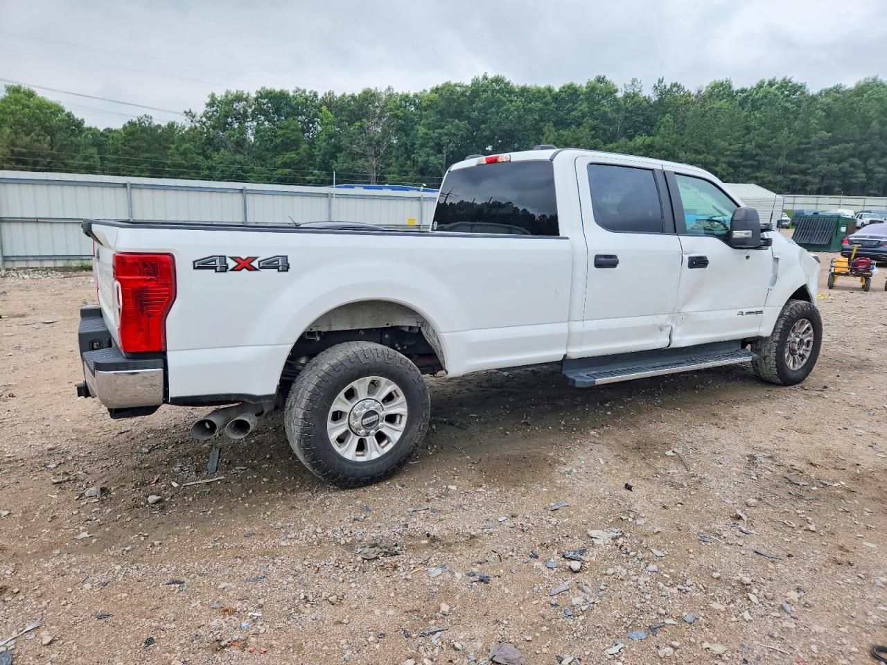2022 Ford F250 Super Duty White vin: 1FT7W2BT7NEE33857