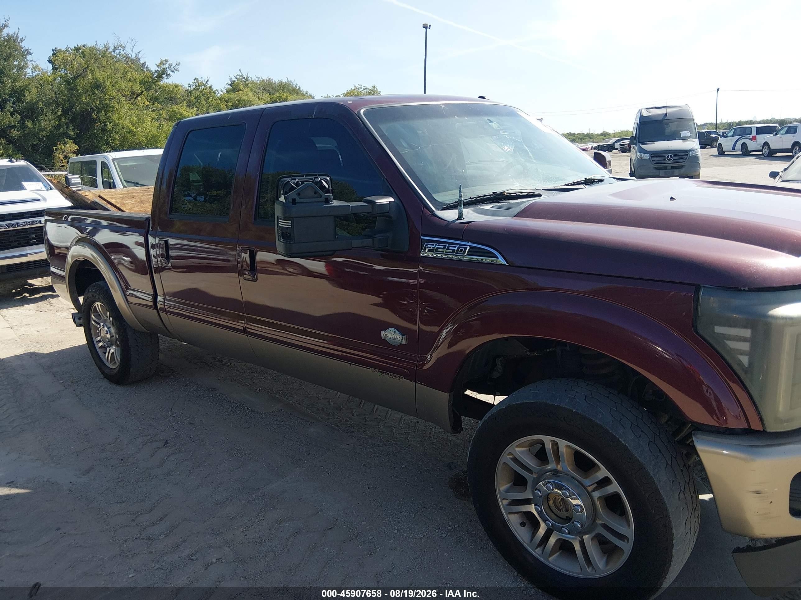 2011 Ford F-250 King Ranch Burgundy vin: 1FT7W2BT8BEA55396