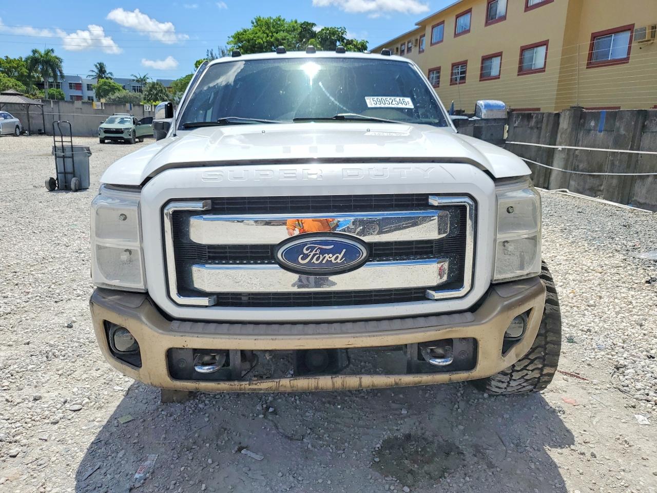 2011 Ford F250 Super Duty White vin: 1FT7W2BT8BEA78600