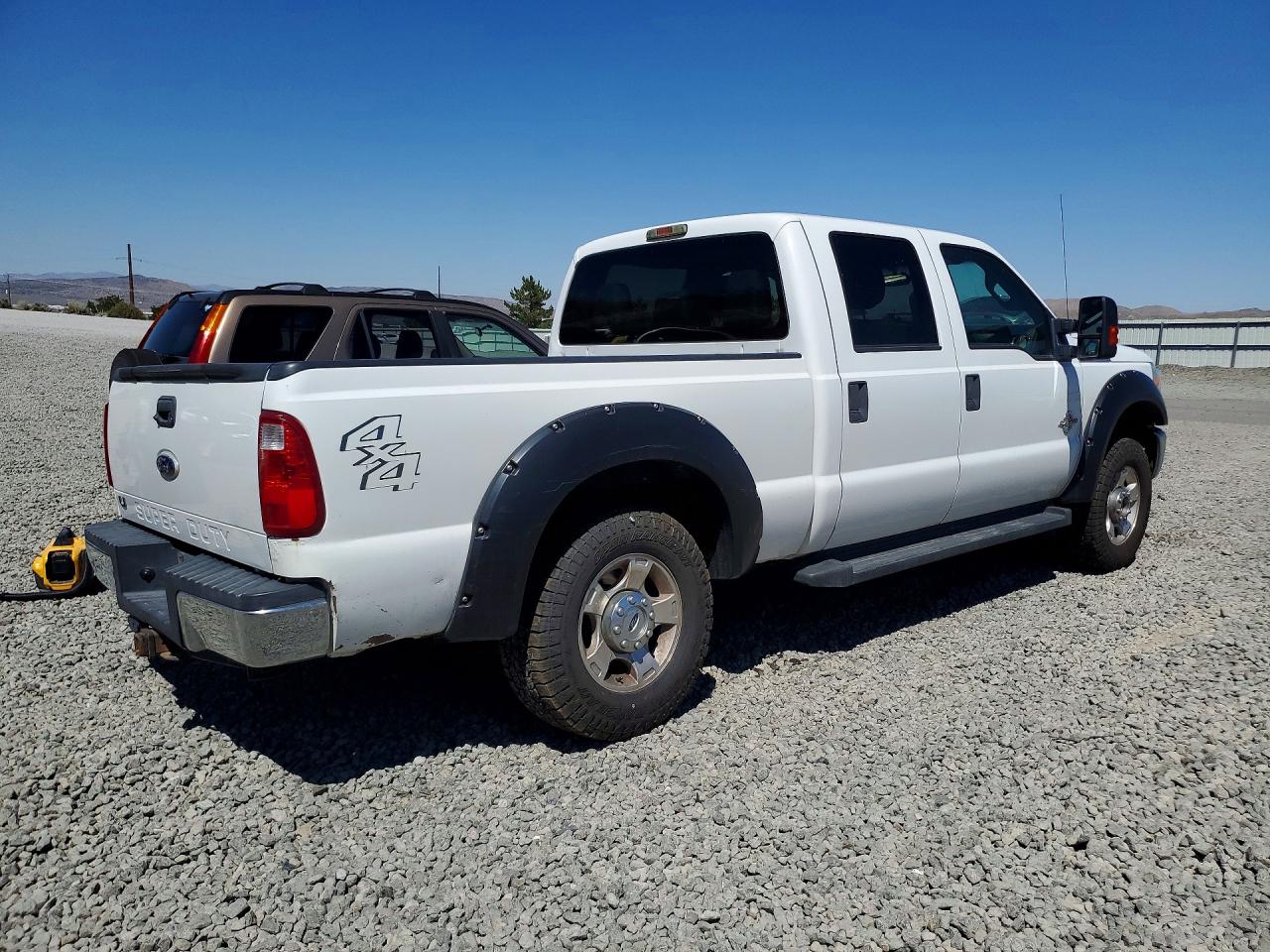 2012 Ford F250 Super Duty Белый vin: 1FT7W2BT8CEC23068