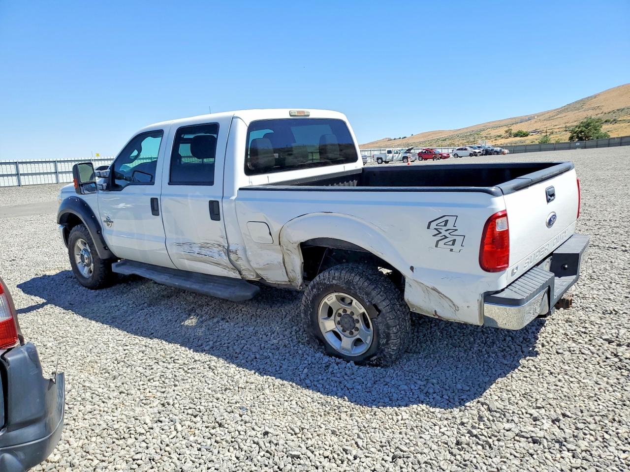 2012 Ford F250 Super Duty Белый vin: 1FT7W2BT8CEC23068