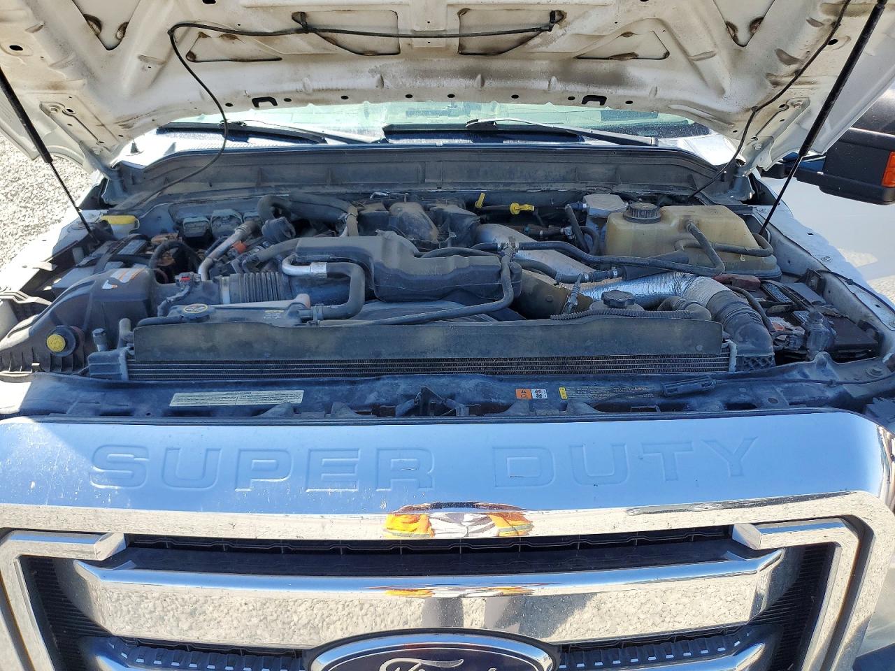 2012 Ford F250 Super Duty Белый vin: 1FT7W2BT8CEC23068