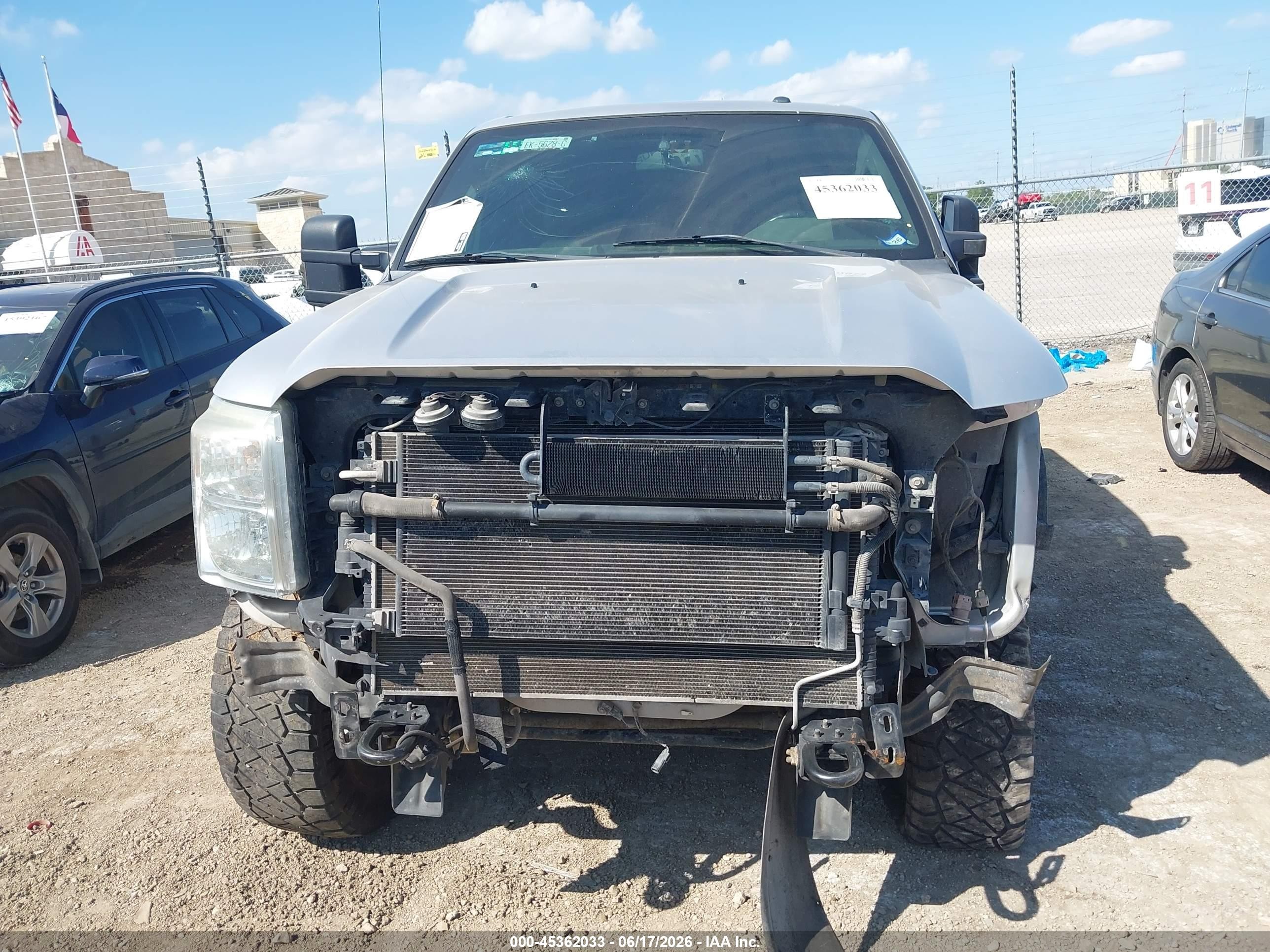 2012 Ford F-250 Lariat Silver vin: 1FT7W2BT8CEC25189