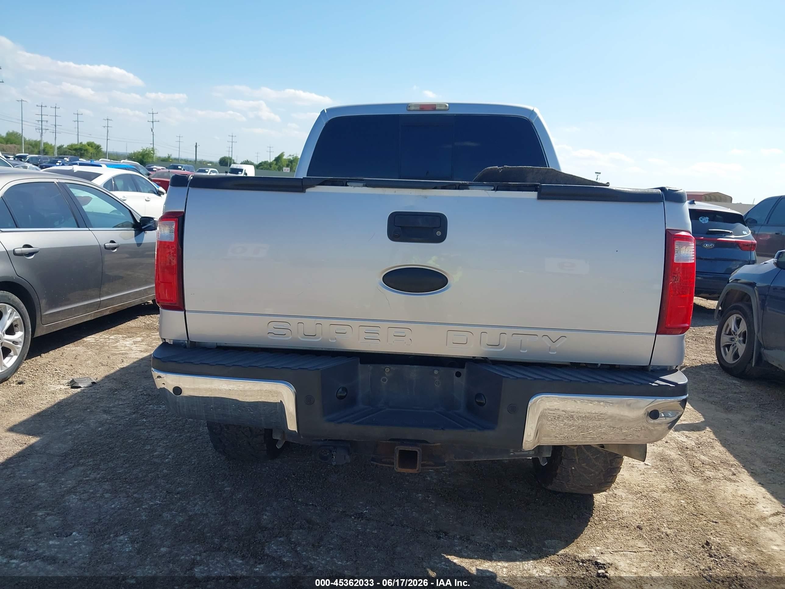 2012 Ford F-250 Lariat Silver vin: 1FT7W2BT8CEC25189