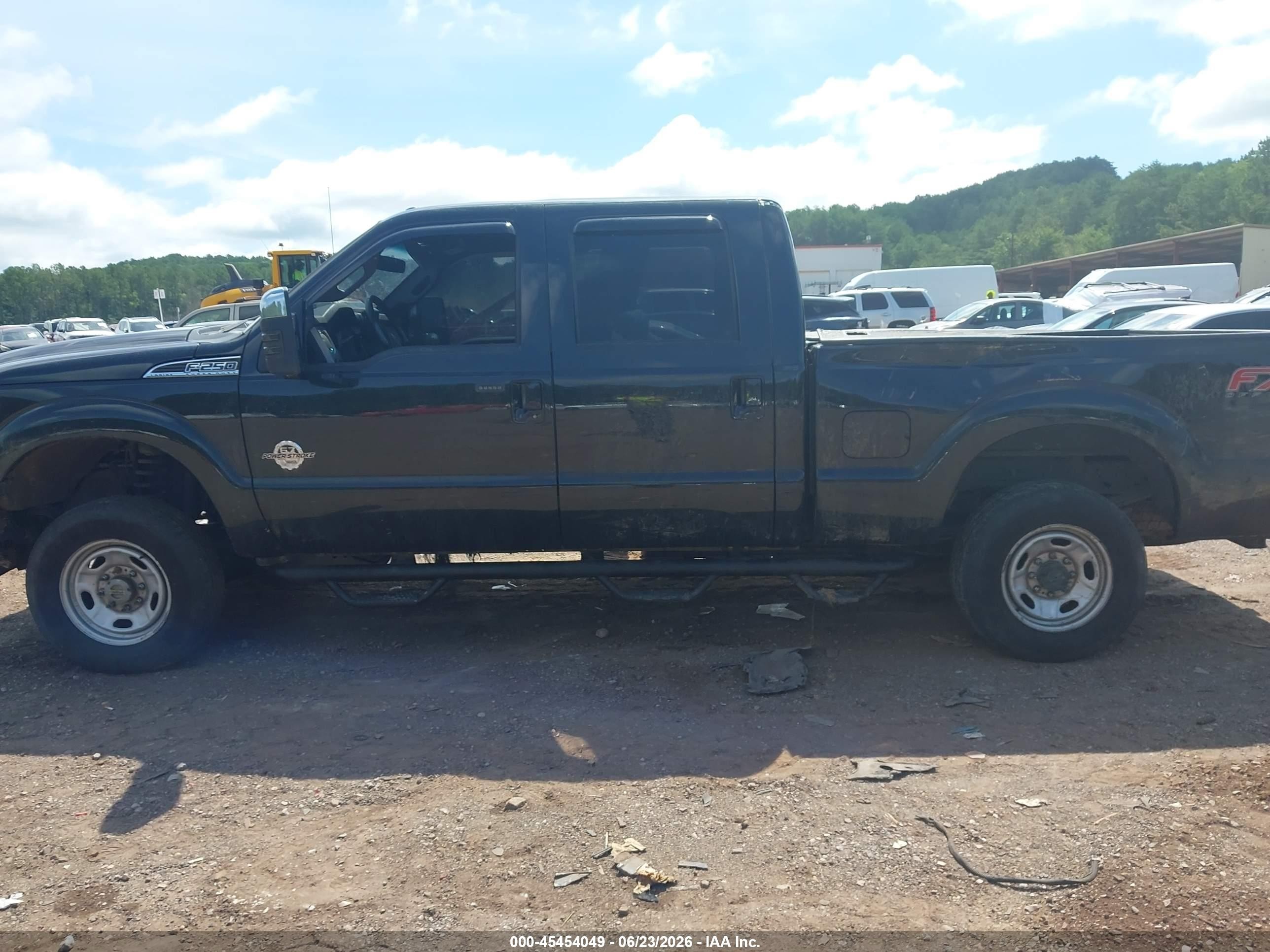2013 Ford Super Duty F-250 Srw Lariat Black vin: 1FT7W2BT8DEB27524