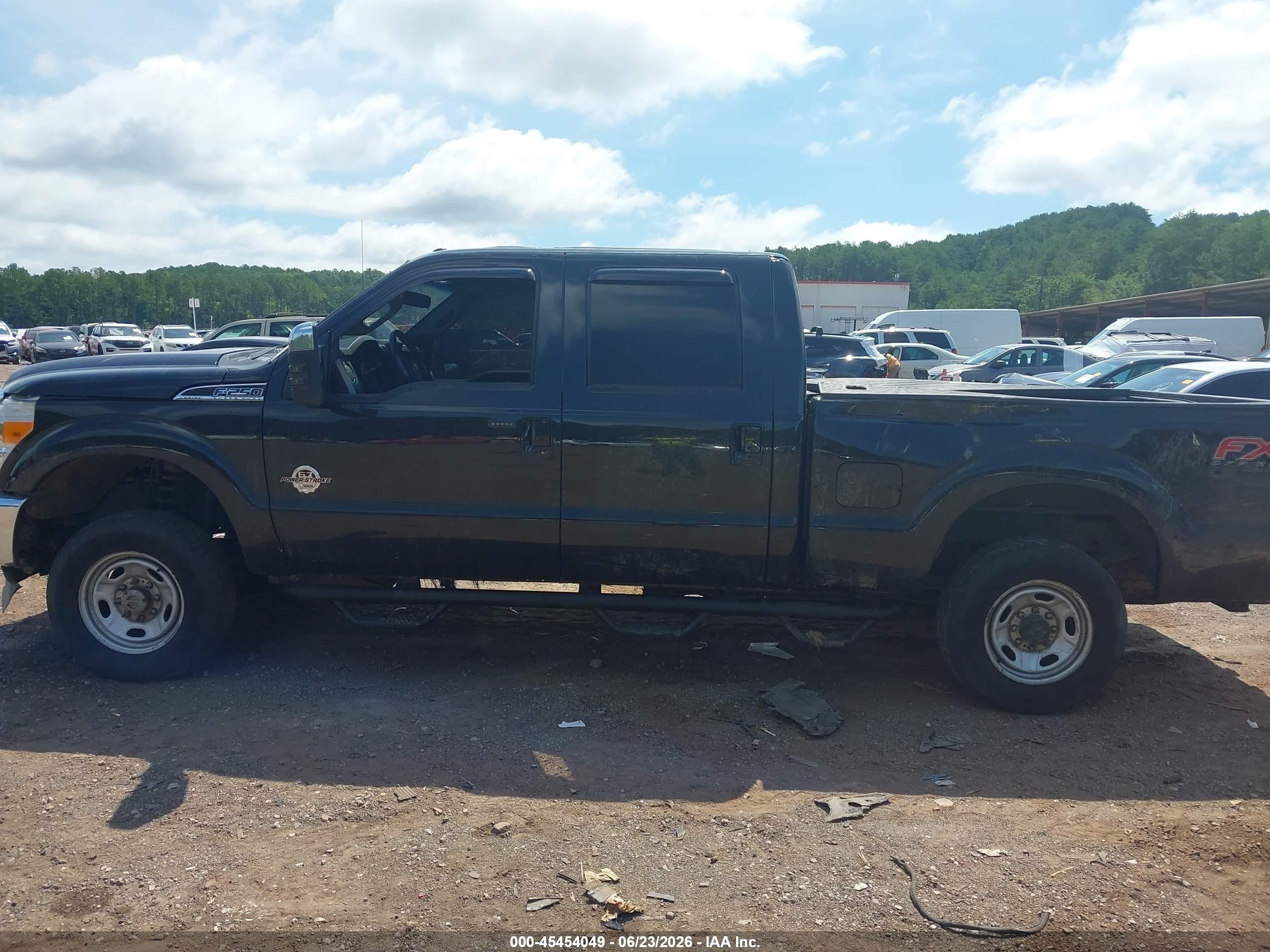 2013 Ford Super Duty F-250 Srw Lariat Black vin: 1FT7W2BT8DEB27524