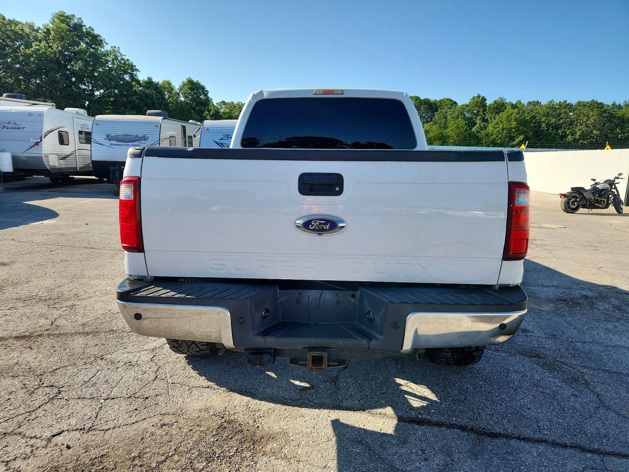 2014 Ford F250 Super Duty White vin: 1FT7W2BT8EEA96759