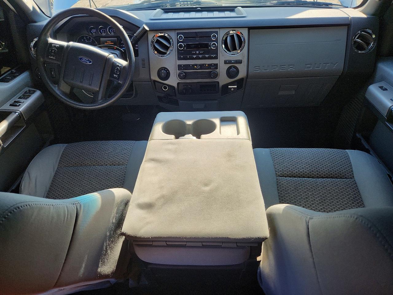 2014 Ford F250 Super Duty White vin: 1FT7W2BT8EEA96759