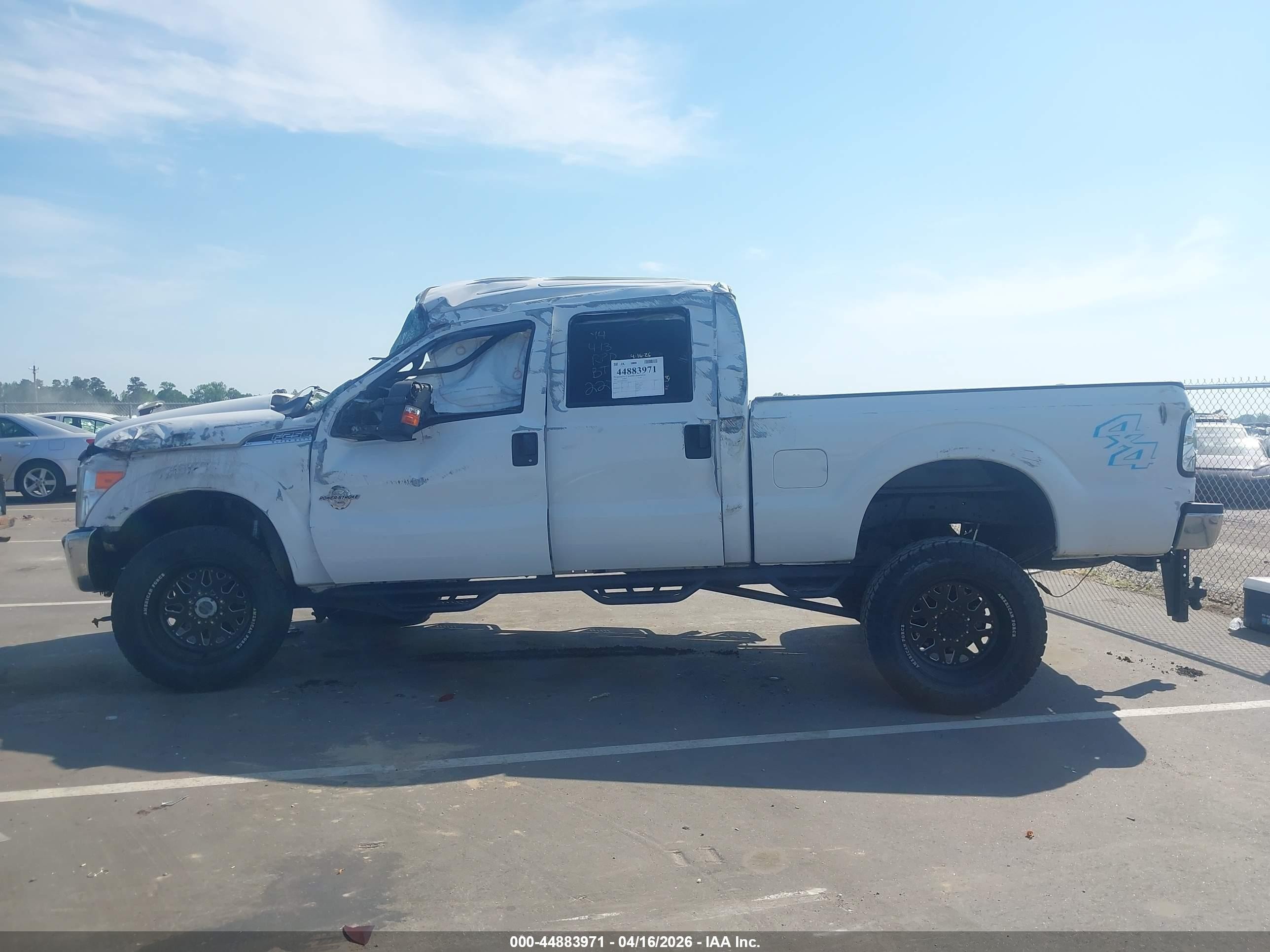 2014 Ford F-250 Xlt White vin: 1FT7W2BT8EEB52277