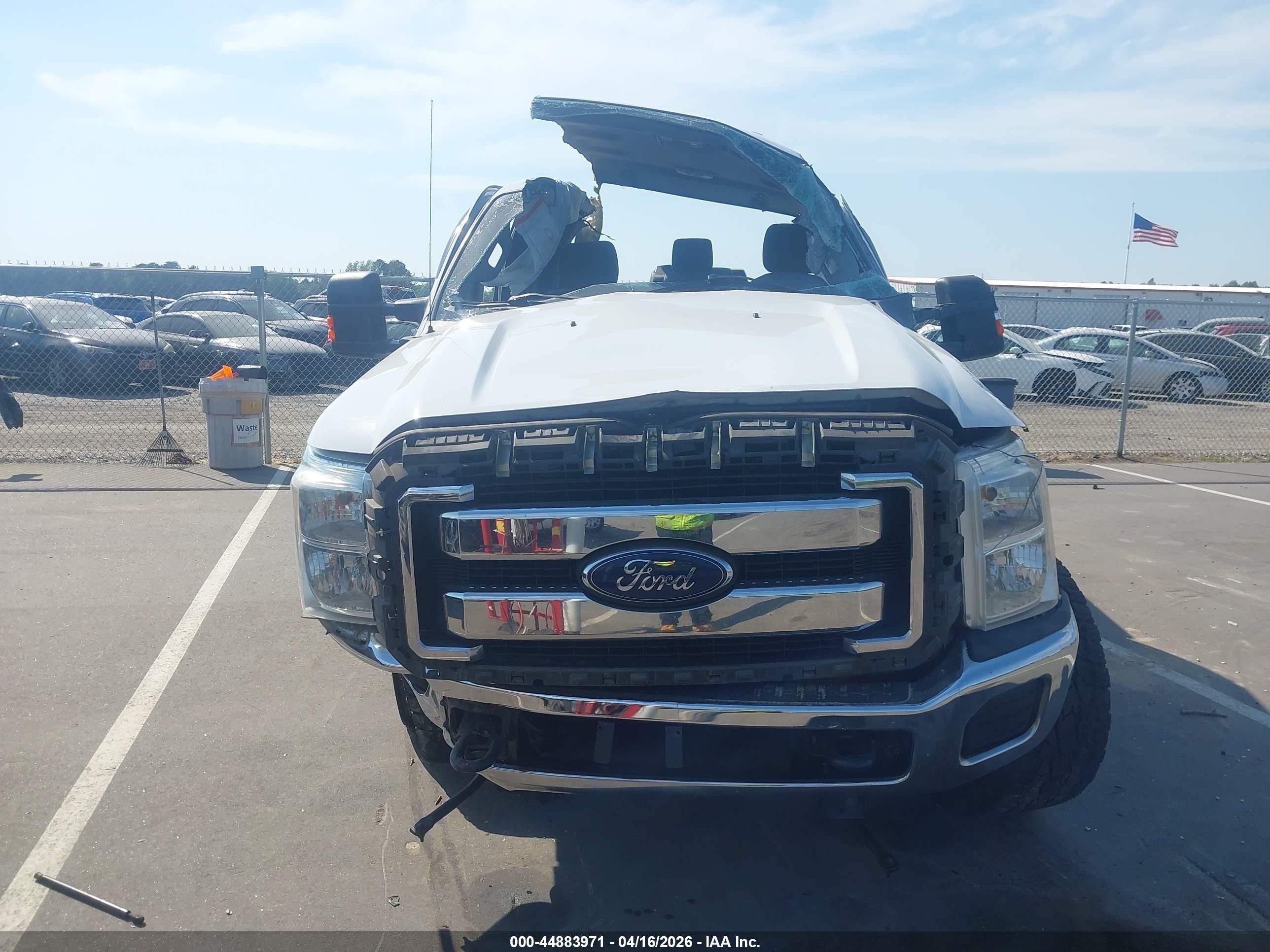 2014 Ford F-250 Xlt White vin: 1FT7W2BT8EEB52277