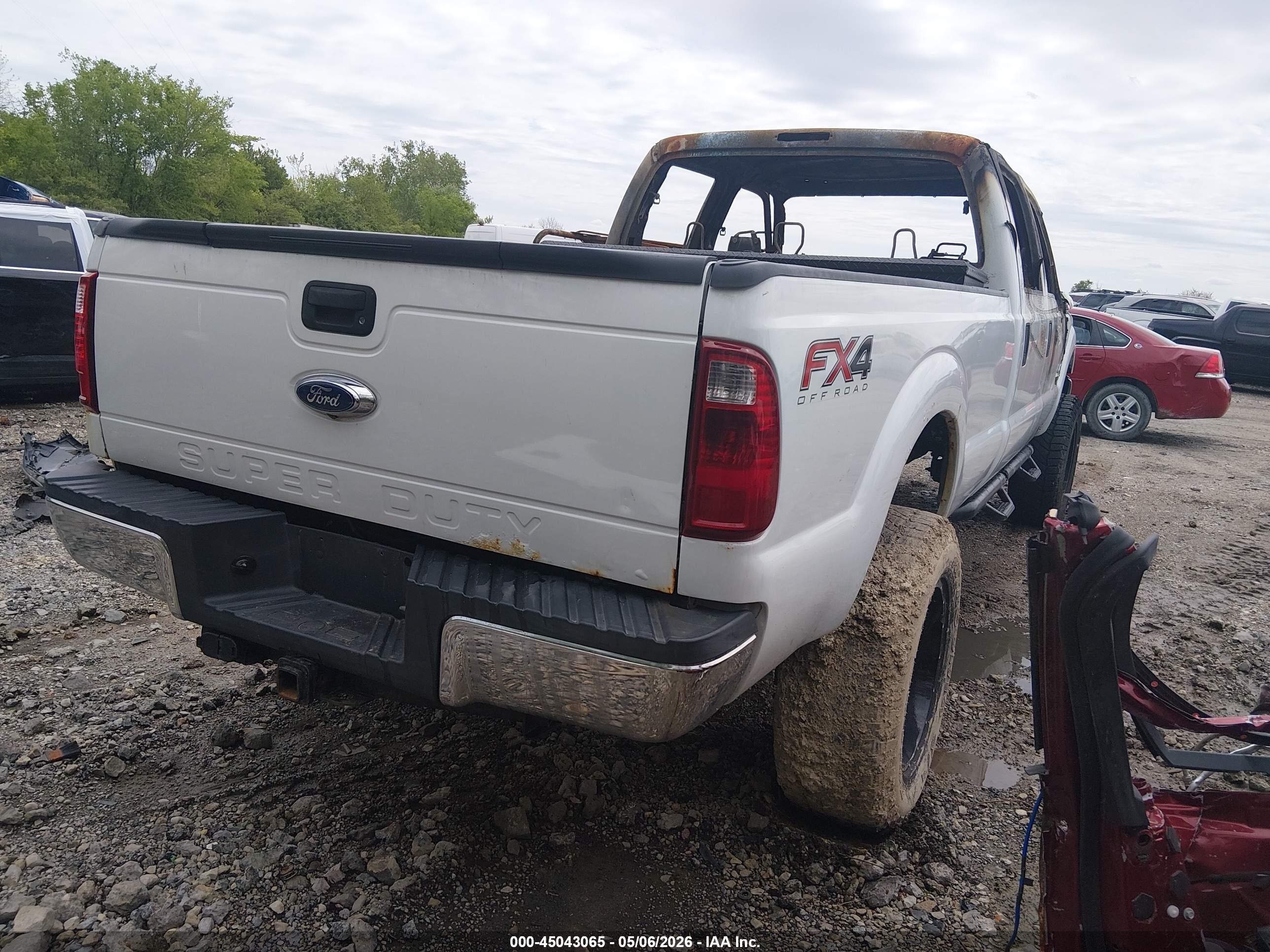 2014 Ford F-250 Xlt White vin: 1FT7W2BT8EEB71735