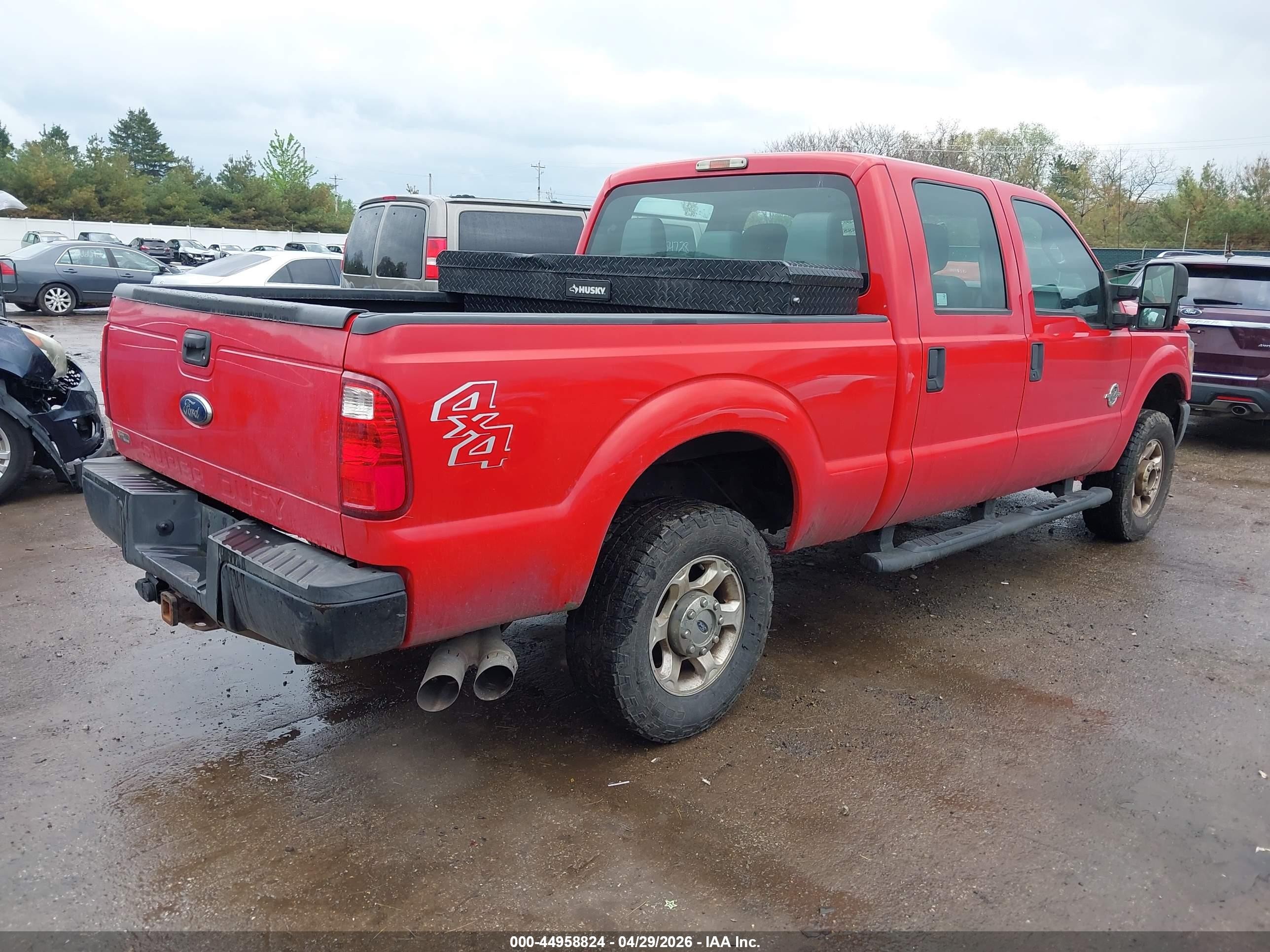2015 Ford F-250 Xl Красный vin: 1FT7W2BT8FEA74200