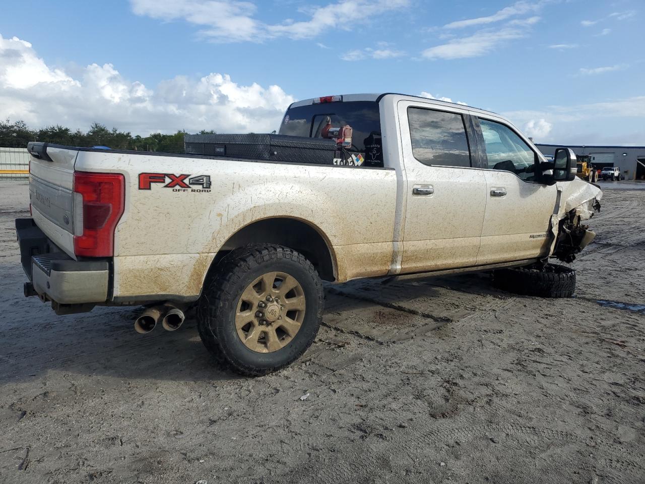 2019 Ford F250 Super Duty White vin: 1FT7W2BT8KEF93807
