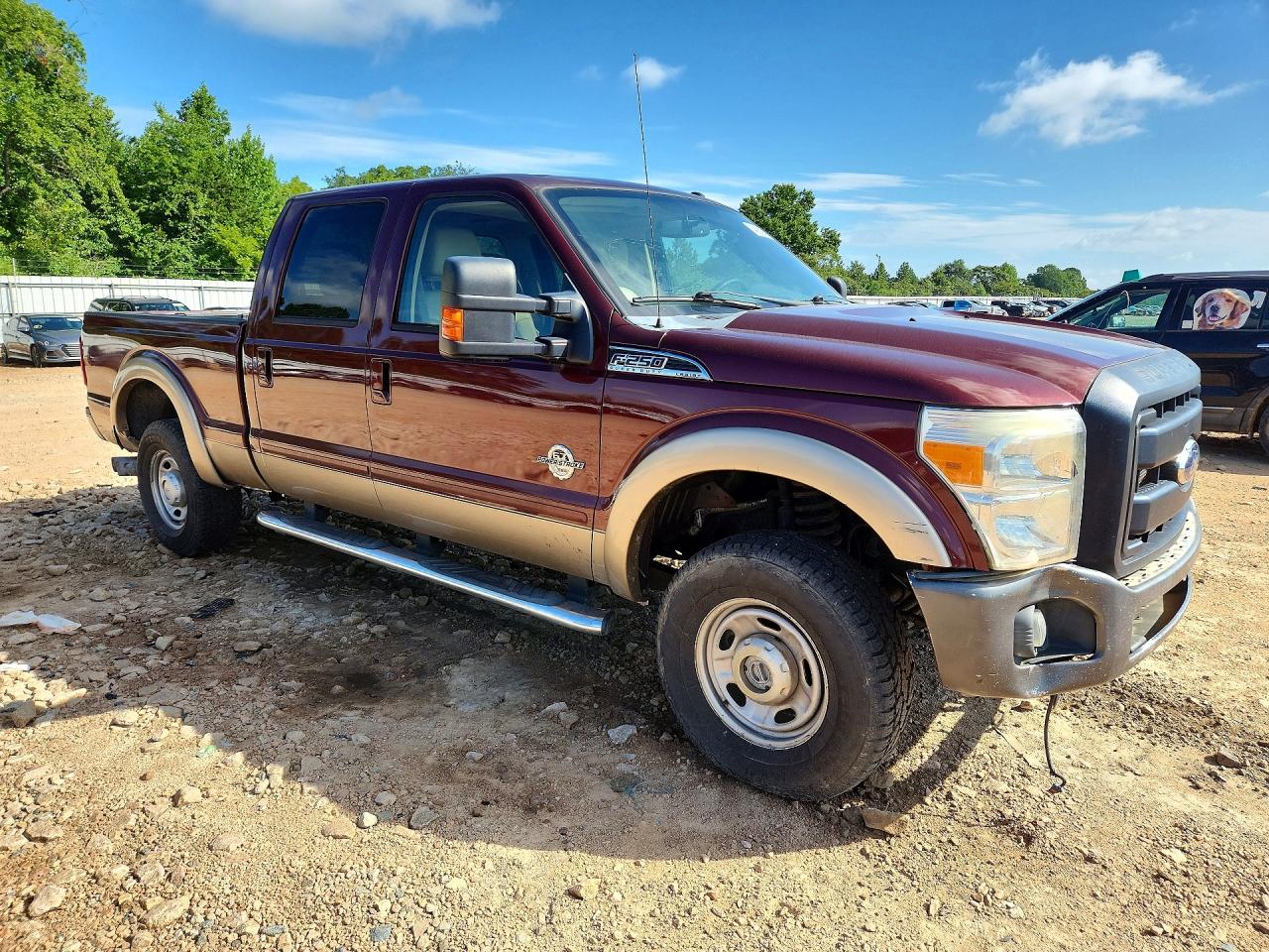 2011 Ford F250 Super Duty Бордовый vin: 1FT7W2BT9BEA22715