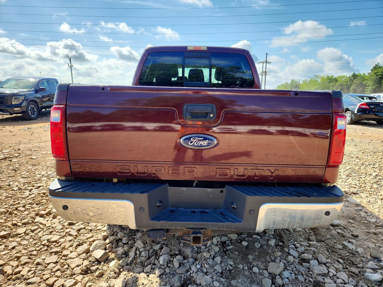 2011 Ford F250 Super Duty Бордовый vin: 1FT7W2BT9BEA22715