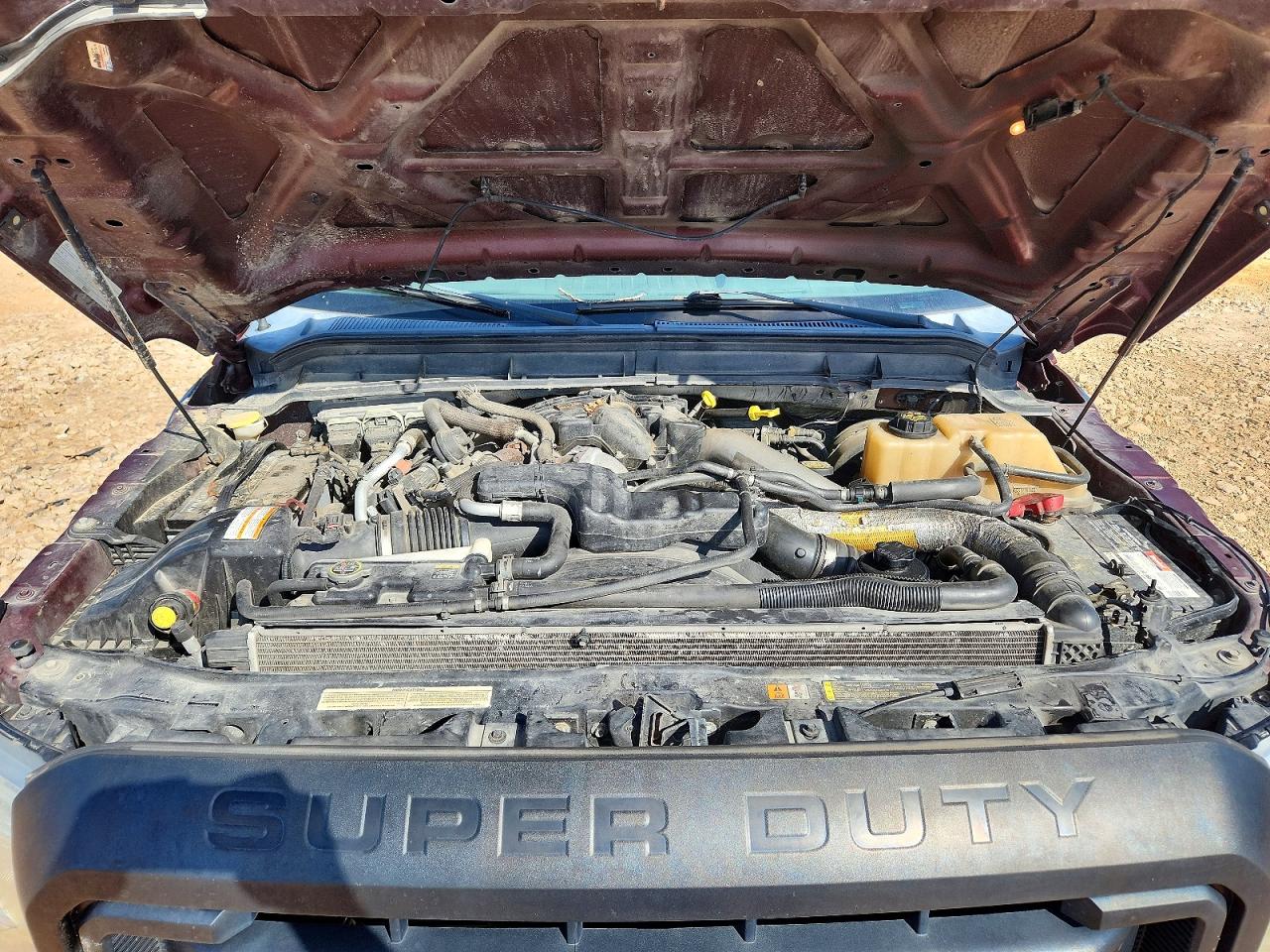 2011 Ford F250 Super Duty Бордовый vin: 1FT7W2BT9BEA22715
