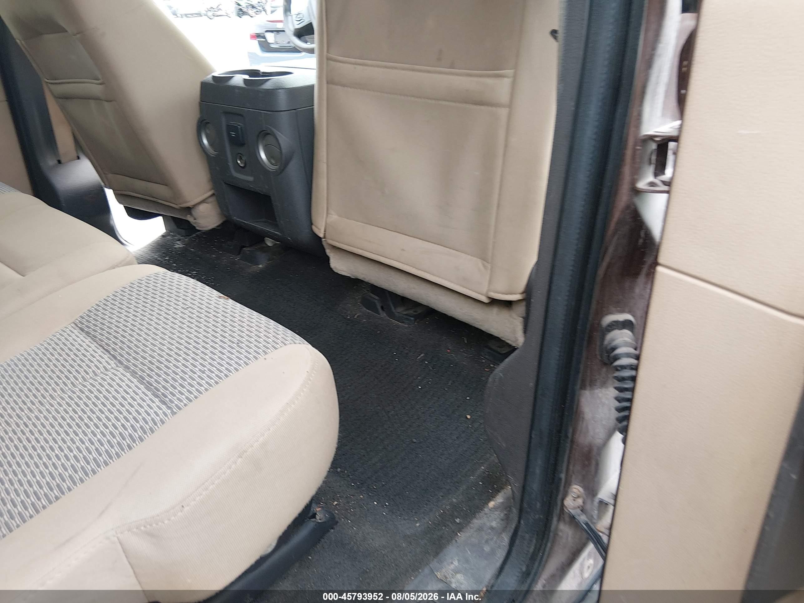2011 Ford F-250 Xlt Brown vin: 1FT7W2BT9BEB21597