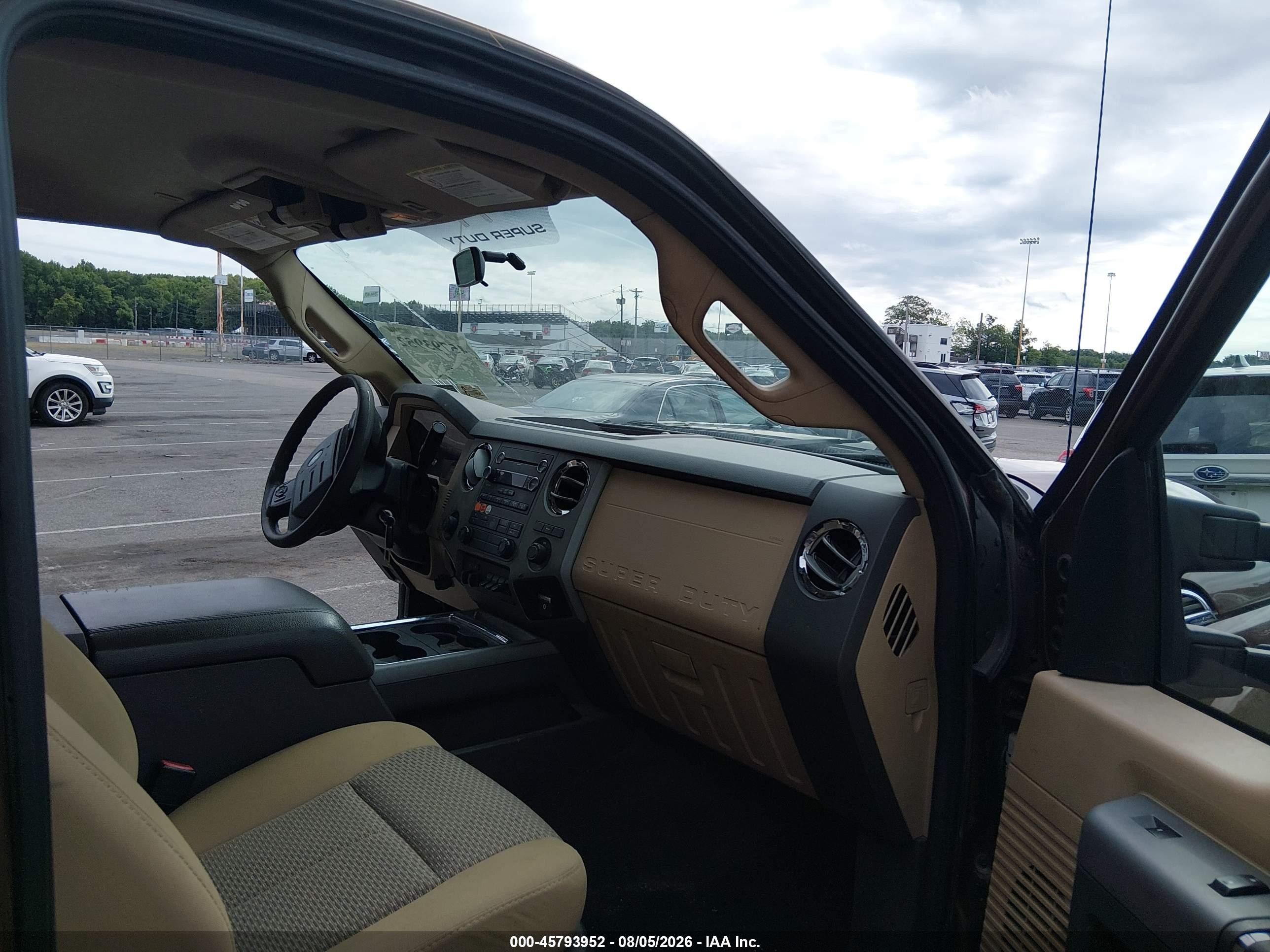 2011 Ford F-250 Xlt Brown vin: 1FT7W2BT9BEB21597