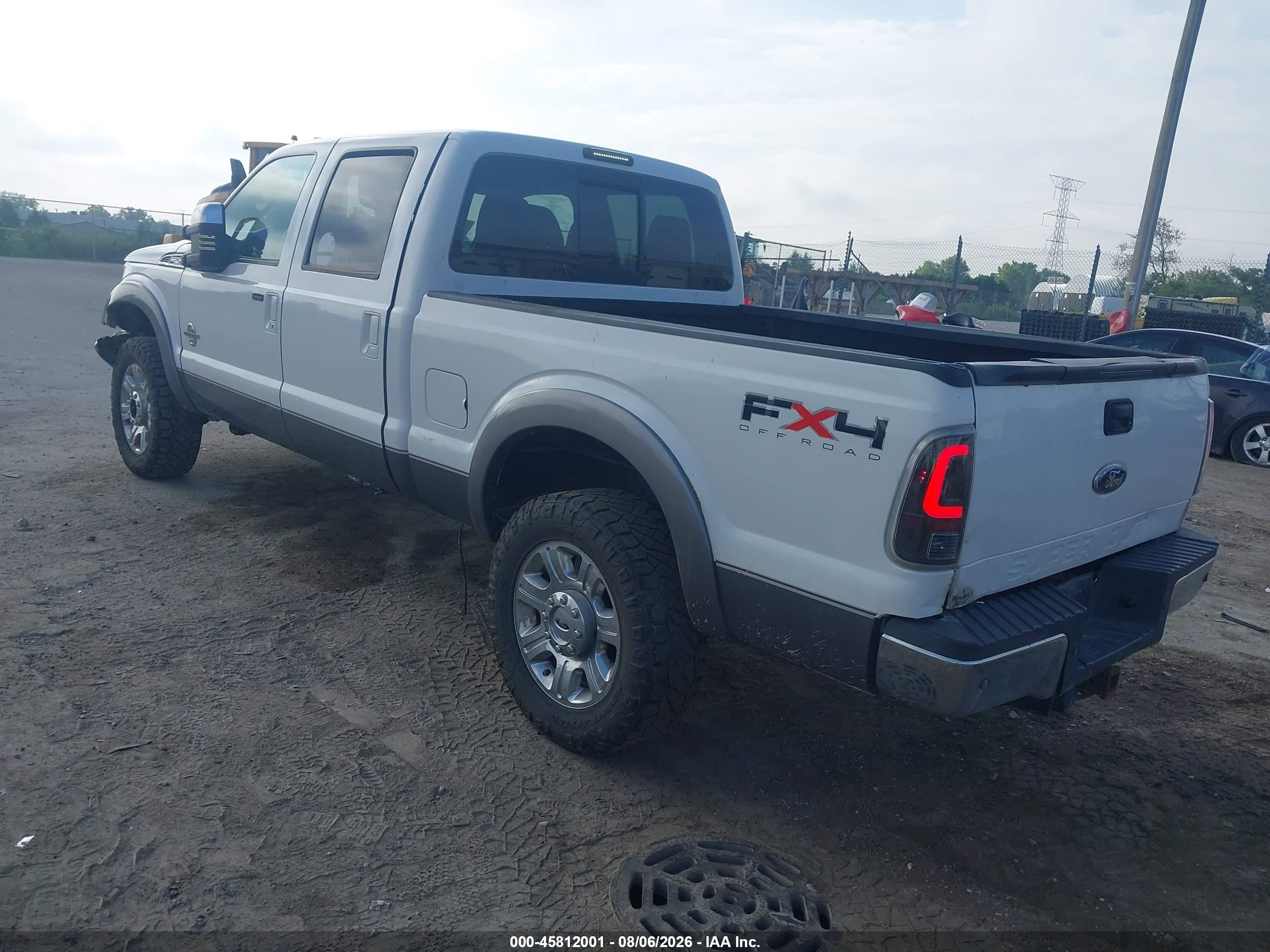 2011 Ford F-250 Lariat White vin: 1FT7W2BT9BEC39570