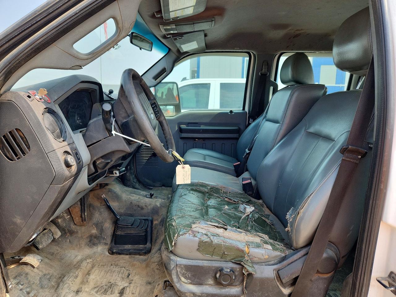 2012 Ford F250 Super Duty White vin: 1FT7W2BT9CEA51049