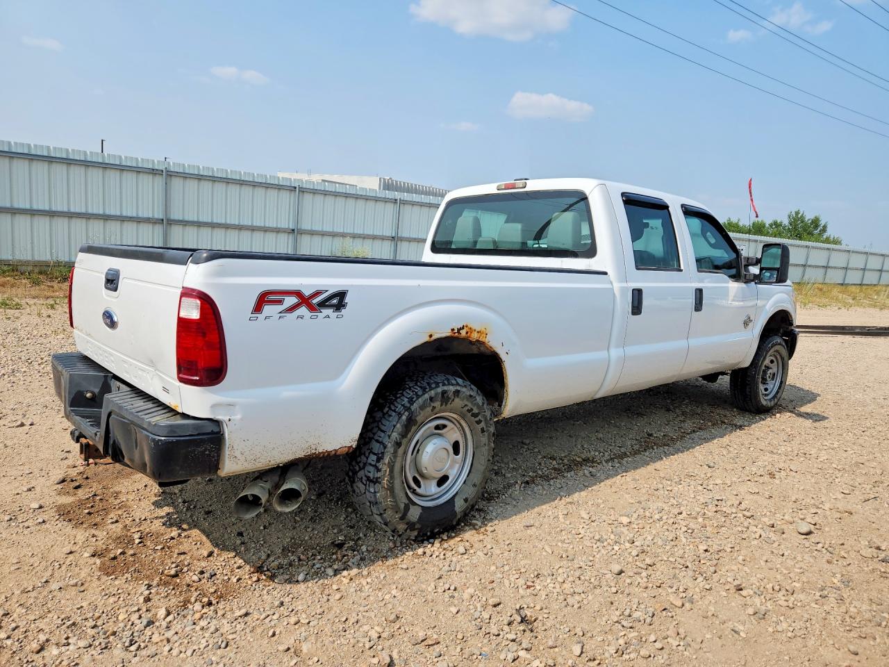 2012 Ford F250 Super Duty White vin: 1FT7W2BT9CEA51049