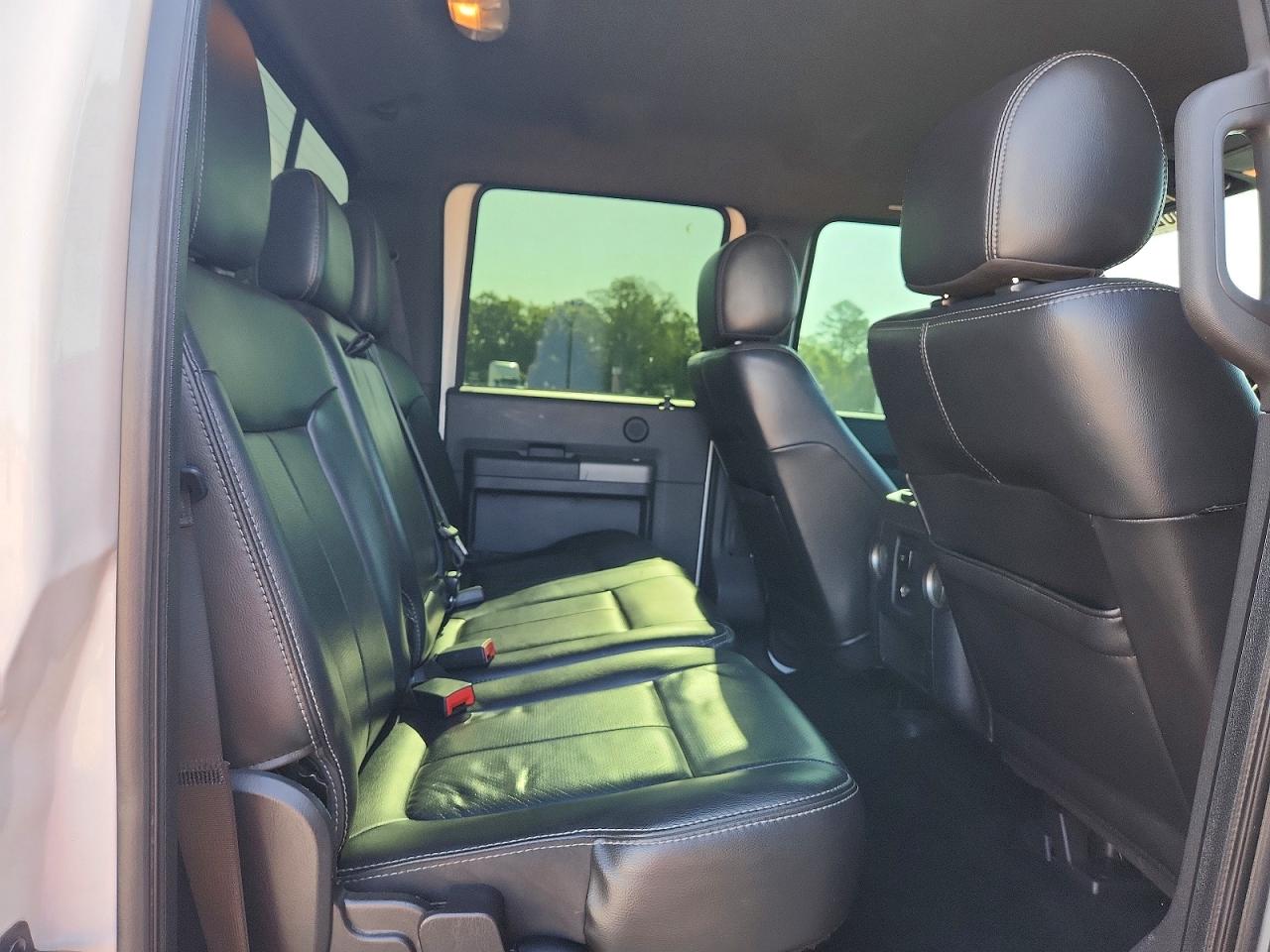 2012 Ford F250 Super Duty Белый vin: 1FT7W2BT9CEA95164
