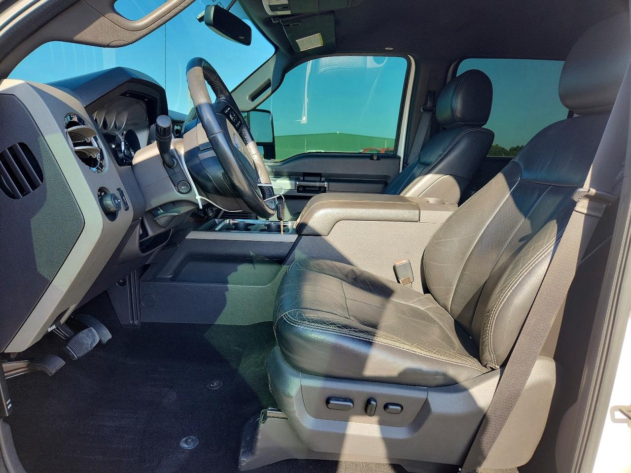 2012 Ford F250 Super Duty Белый vin: 1FT7W2BT9CEA95164