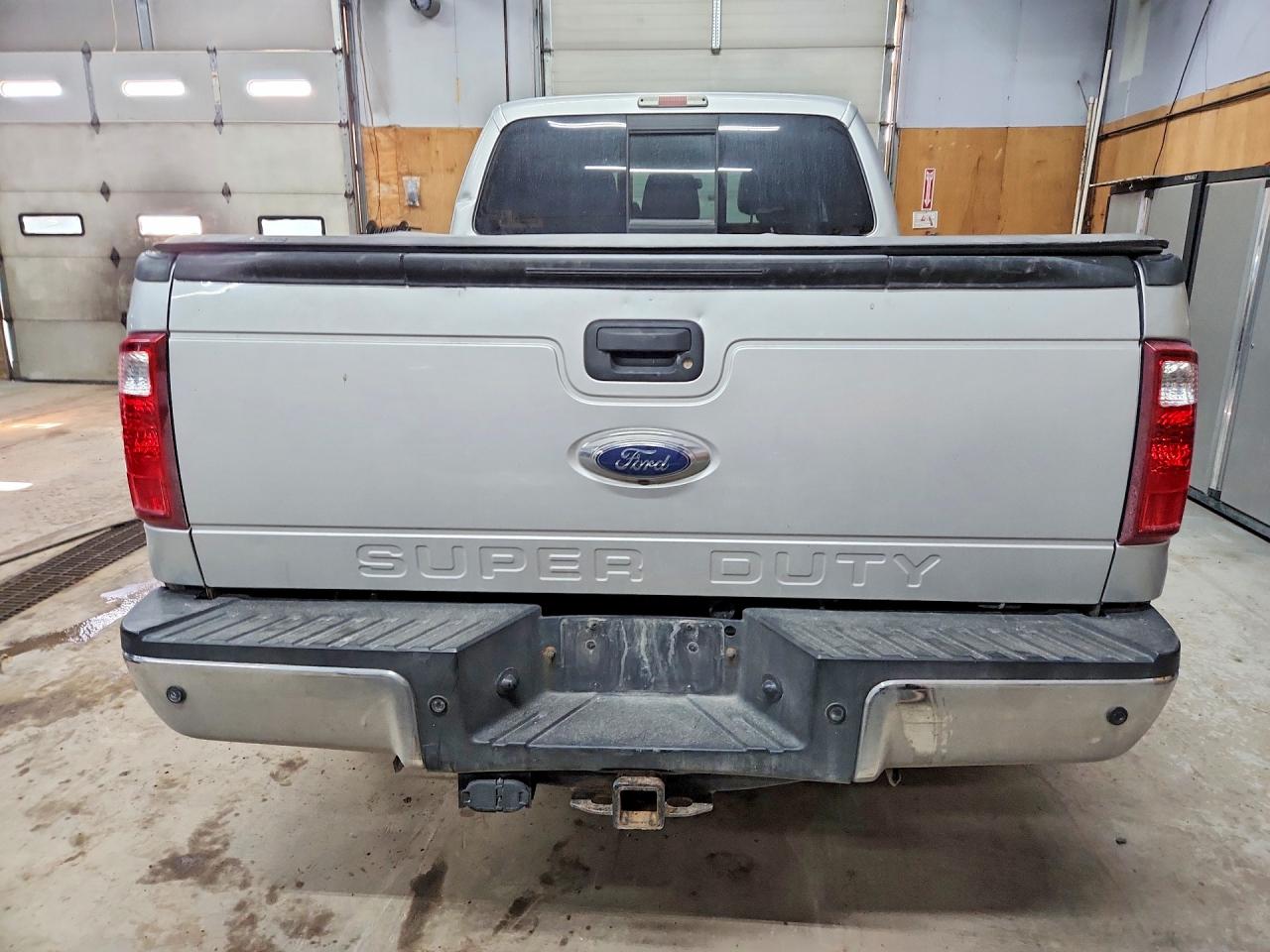 2013 Ford F250 Super Duty Silver vin: 1FT7W2BT9DEB07881