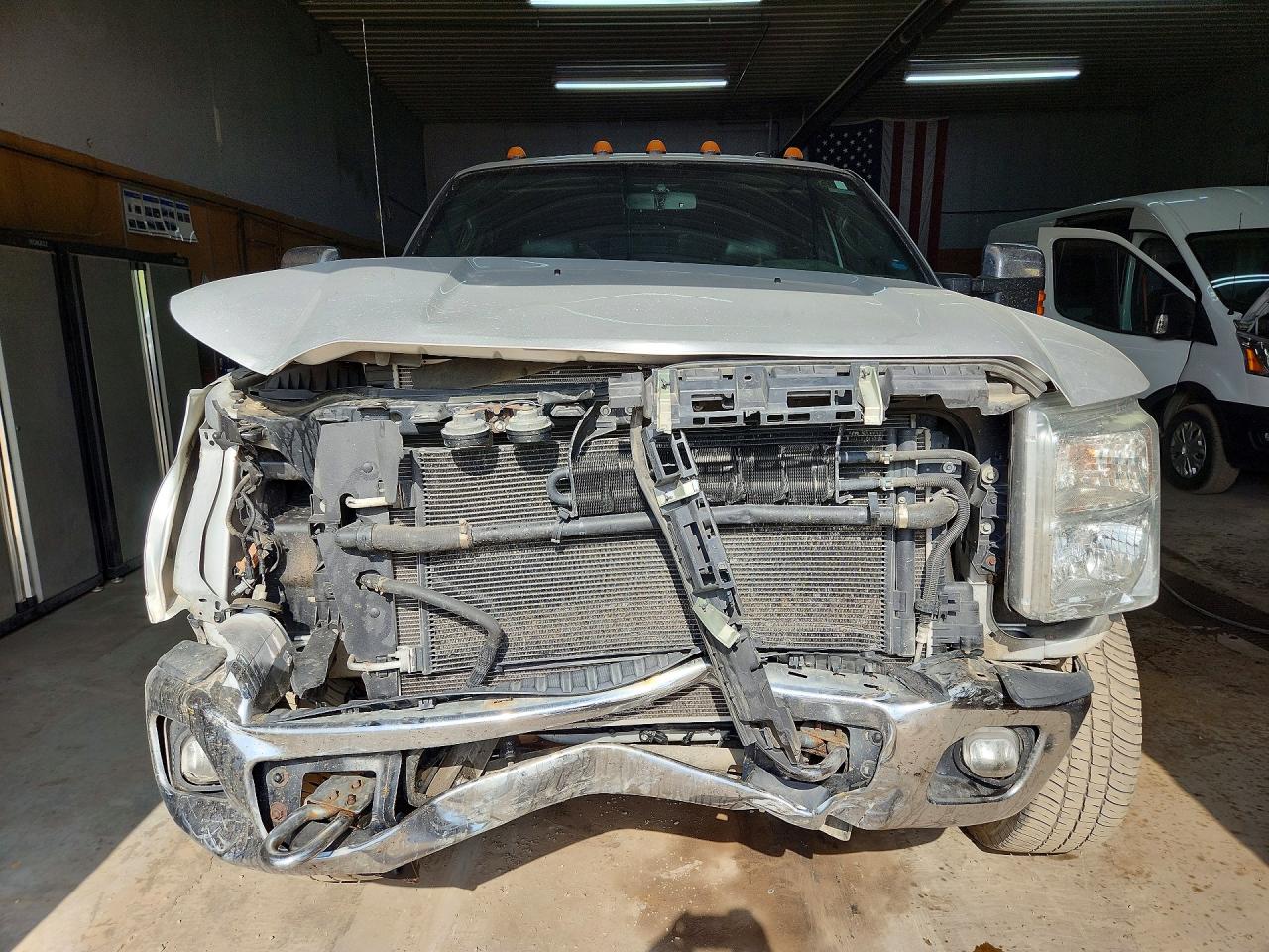 2013 Ford F250 Super Duty Silver vin: 1FT7W2BT9DEB07881