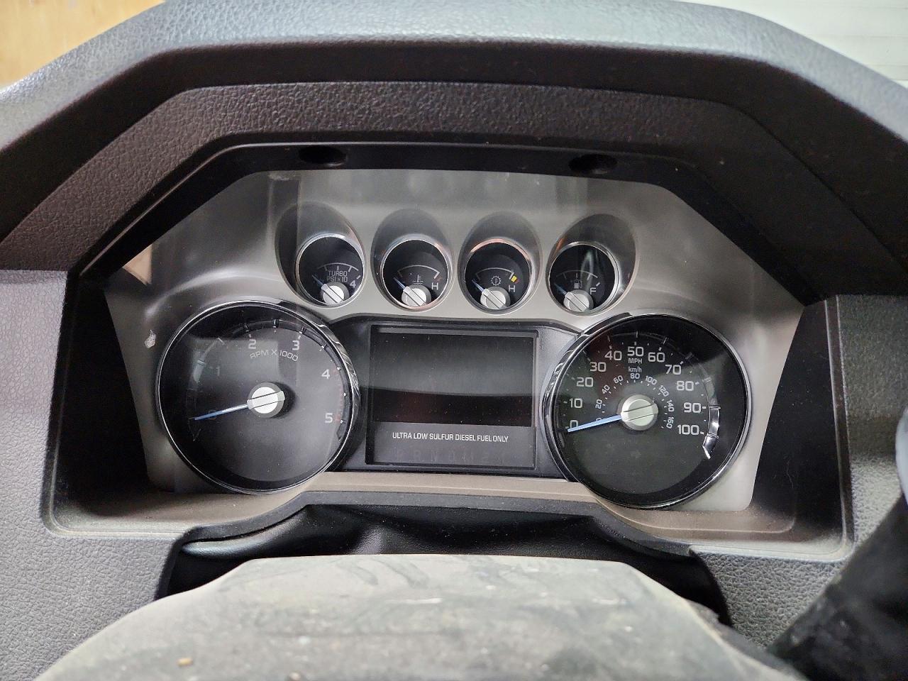 2013 Ford F250 Super Duty Silver vin: 1FT7W2BT9DEB07881