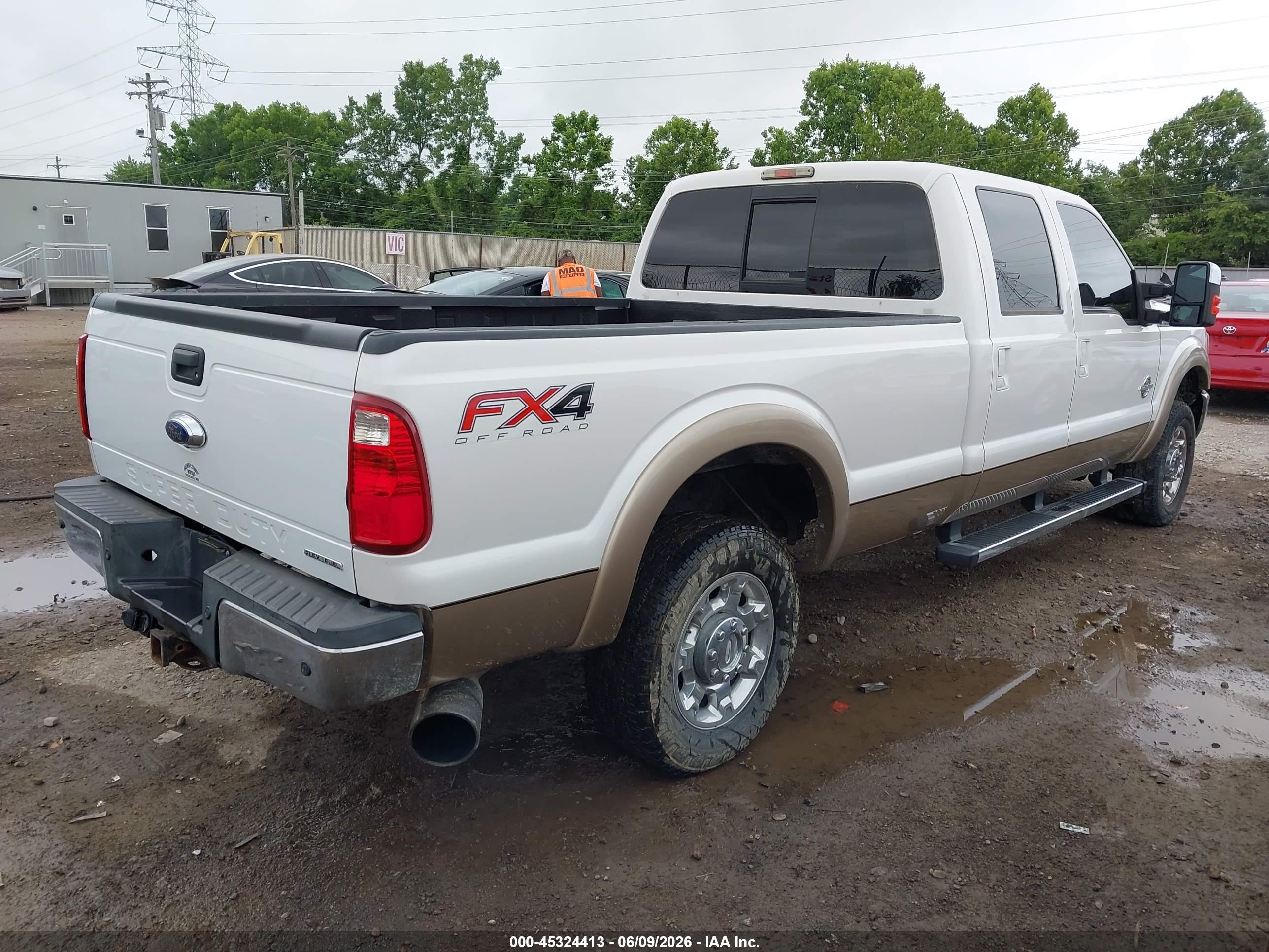 2013 Ford F-250 Lariat White vin: 1FT7W2BT9DEB27967
