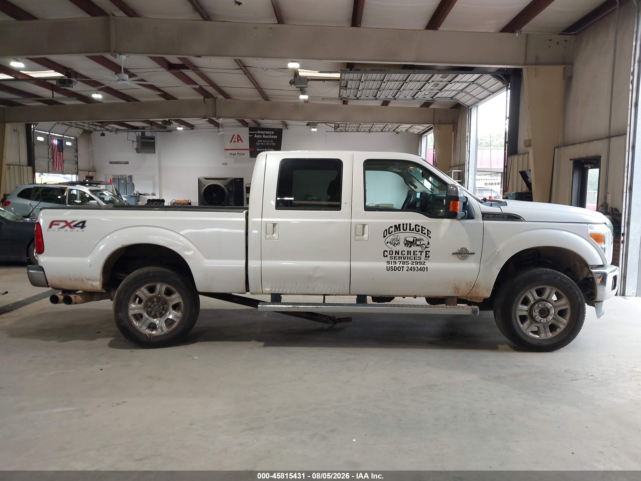 2014 Ford F-250 Lariat White vin: 1FT7W2BT9EEB73235