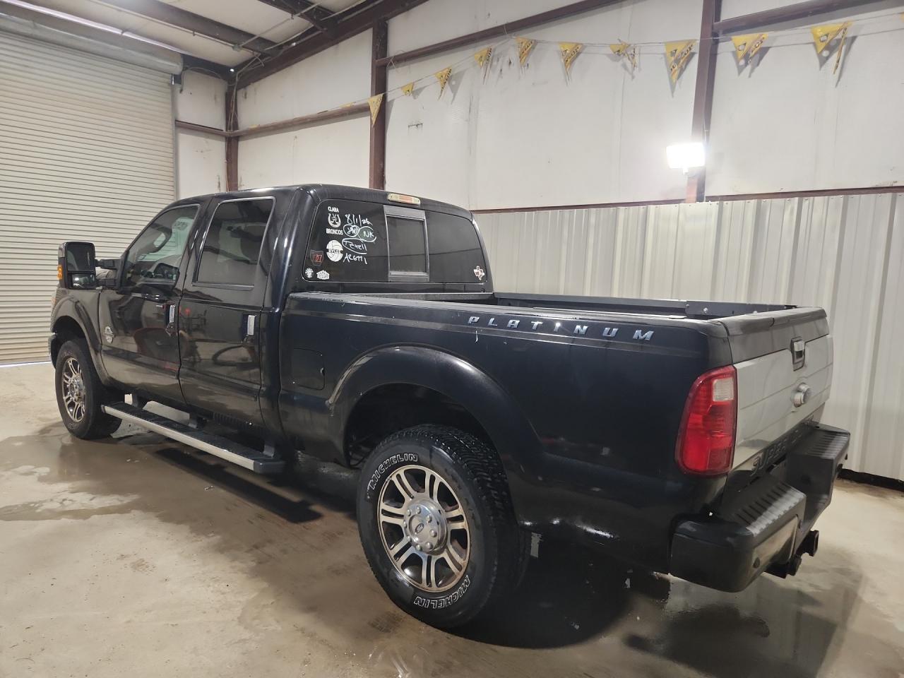2015 Ford F250 Super Duty Black vin: 1FT7W2BT9FEA26771 Damage: Left Bed Side, Heavy Scratch, 1 To 2 Inches