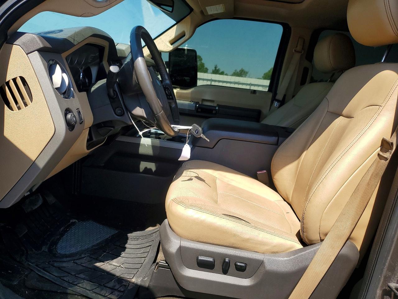 2015 Ford F250 Super Duty Коричневый vin: 1FT7W2BT9FEB75388