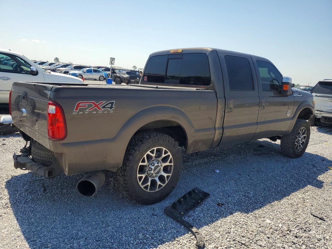 2015 Ford F250 Super Duty Коричневый vin: 1FT7W2BT9FEB75388