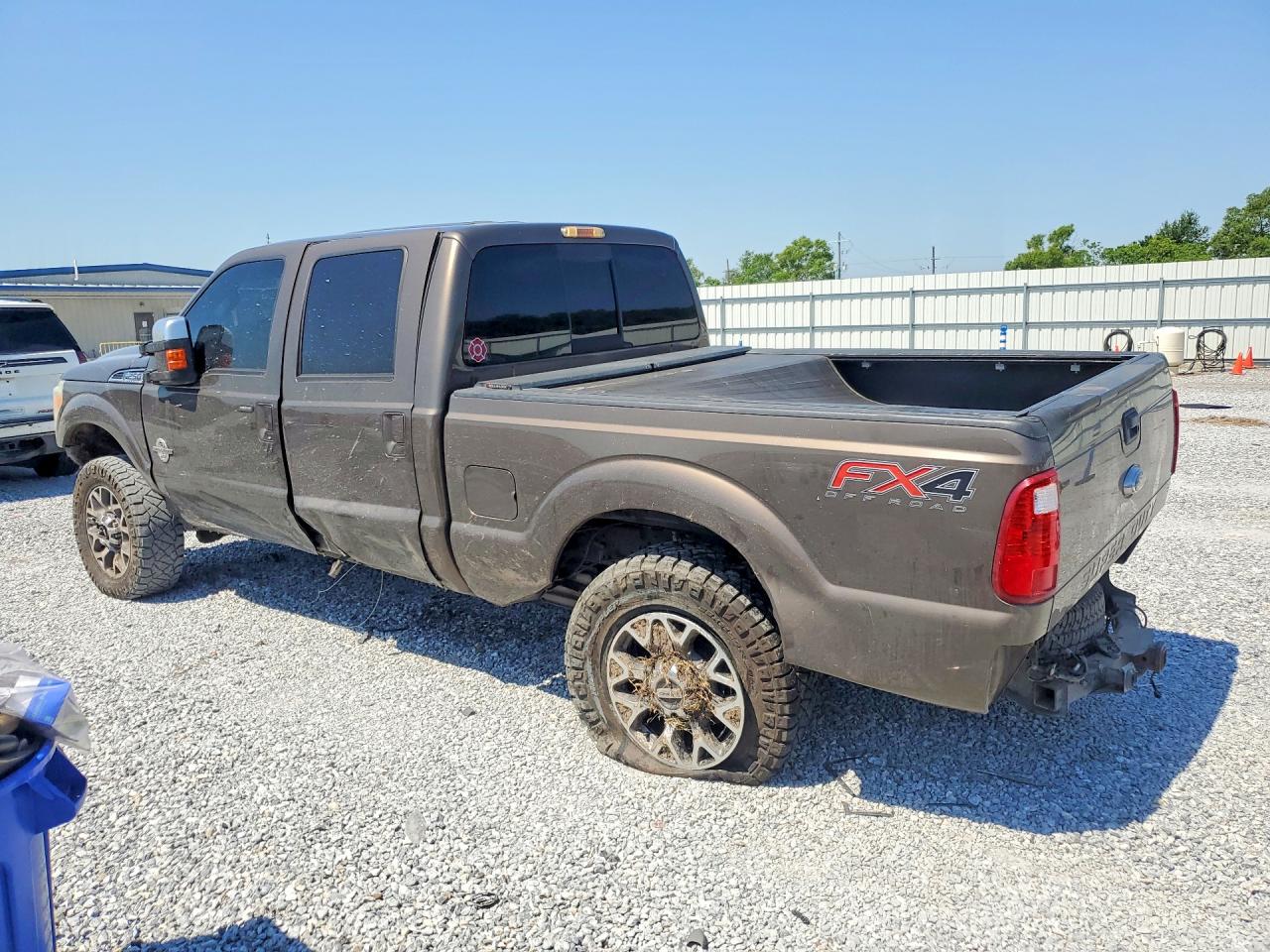 2015 Ford F250 Super Duty Коричневый vin: 1FT7W2BT9FEB75388