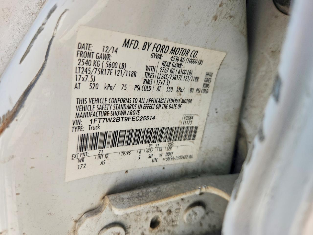 2015 Ford F250 Super Duty White vin: 1FT7W2BT9FEC25514