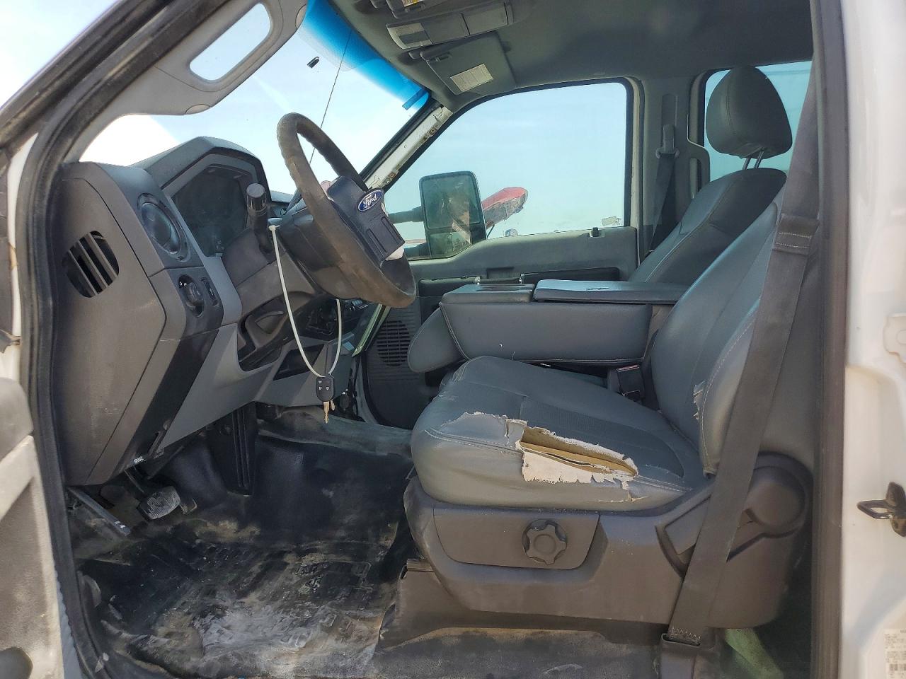2016 Ford F250 Super Duty White vin: 1FT7W2BT9GEC22937