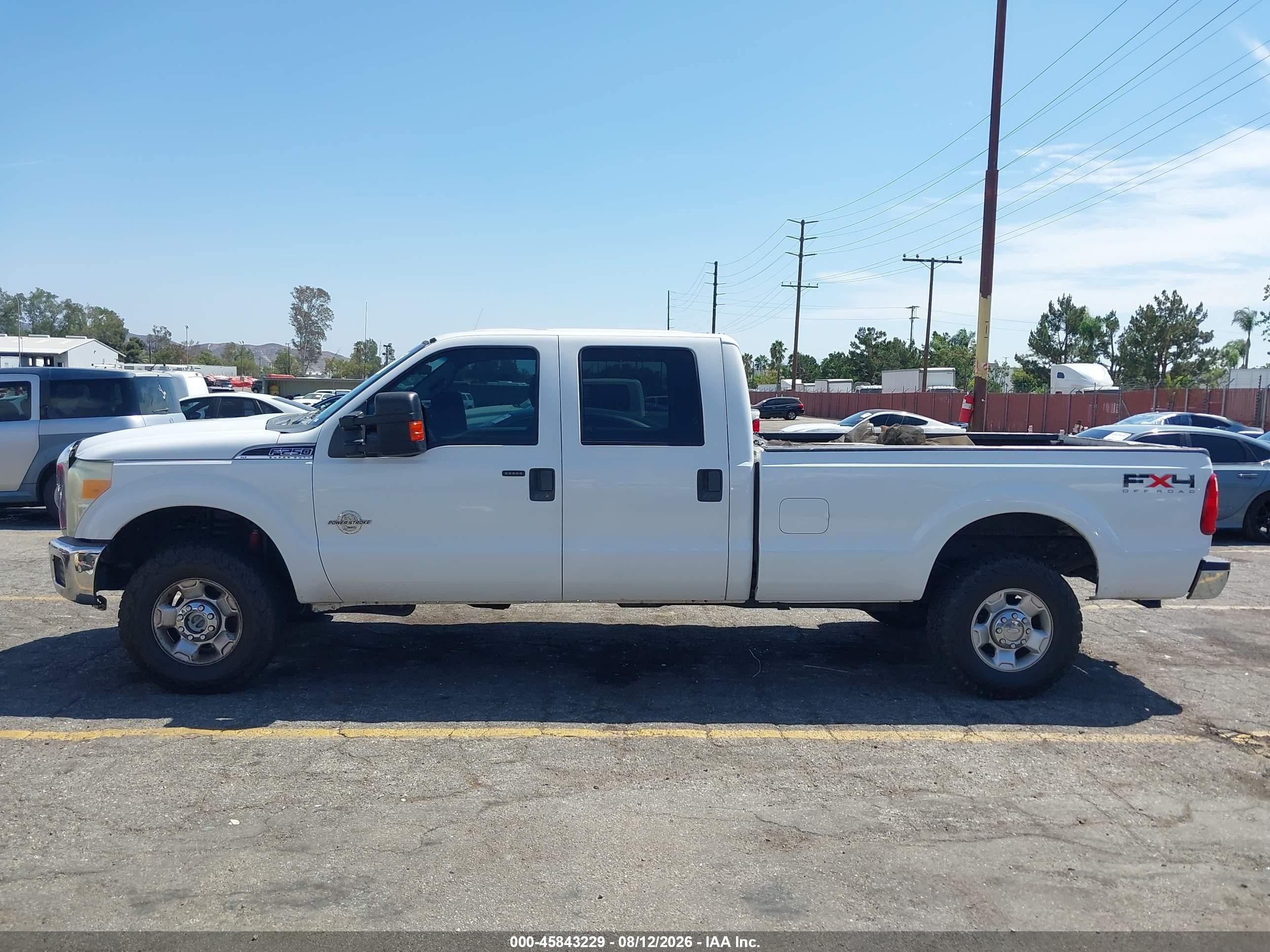 2011 Ford F-250 Xlt White vin: 1FT7W2BTXBEA17541