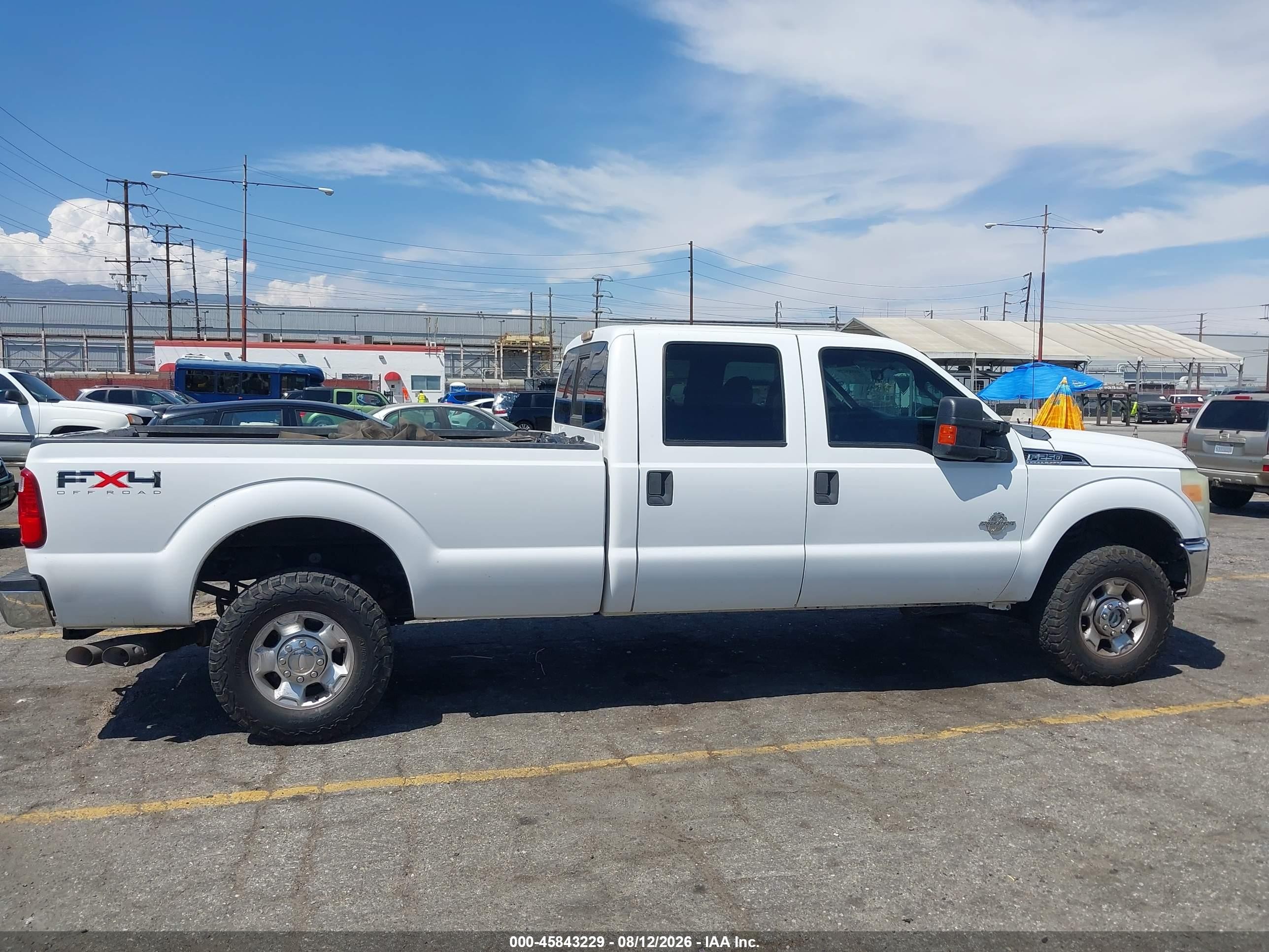 2011 Ford F-250 Xlt White vin: 1FT7W2BTXBEA17541