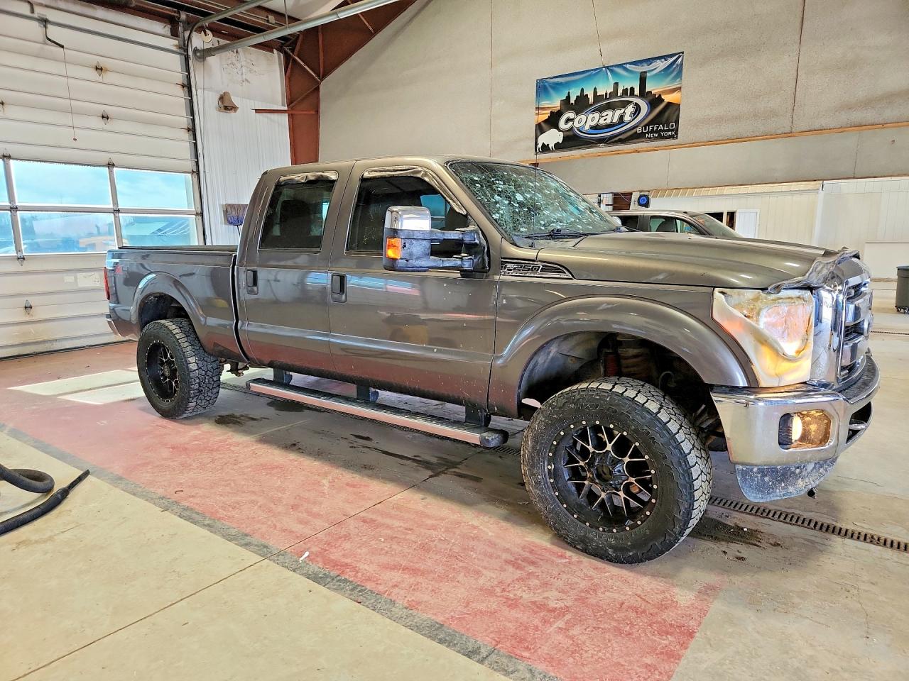2011 Ford F250 Super Duty Silver vin: 1FT7W2BTXBEA61961