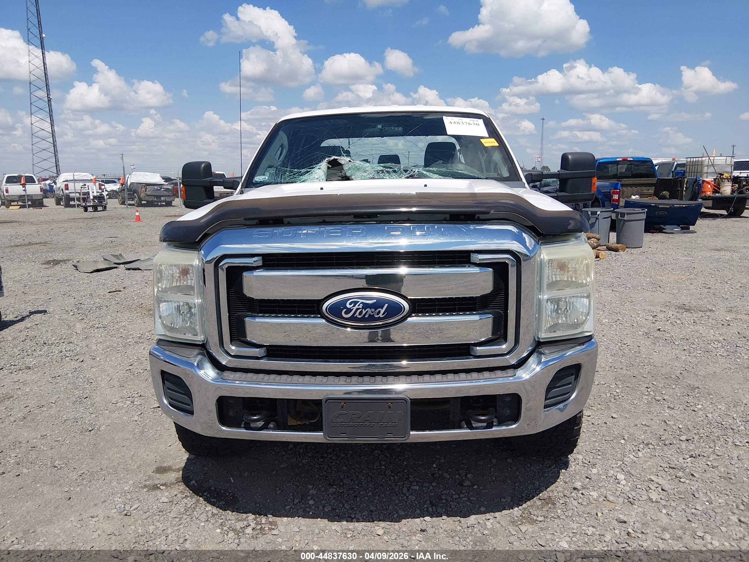 2011 Ford F-250 Xlt White vin: 1FT7W2BTXBEA68392