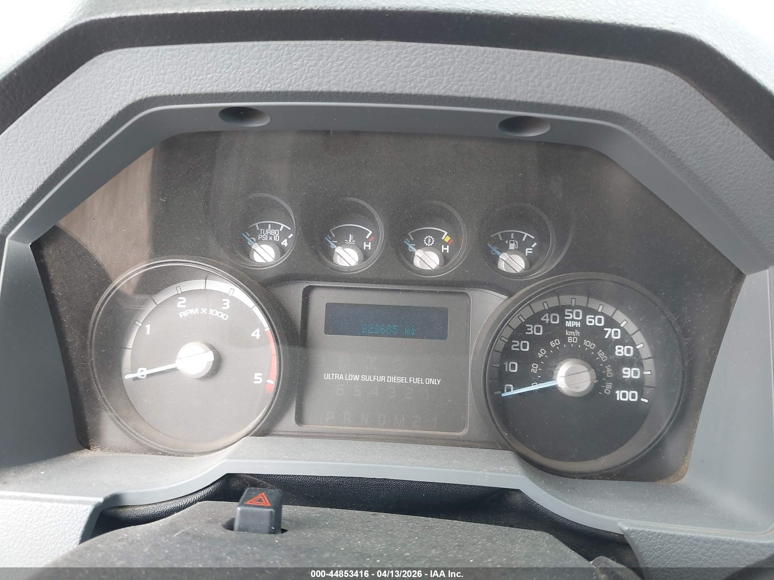 2011 Ford F-250 Xlt Белый vin: 1FT7W2BTXBEB80514