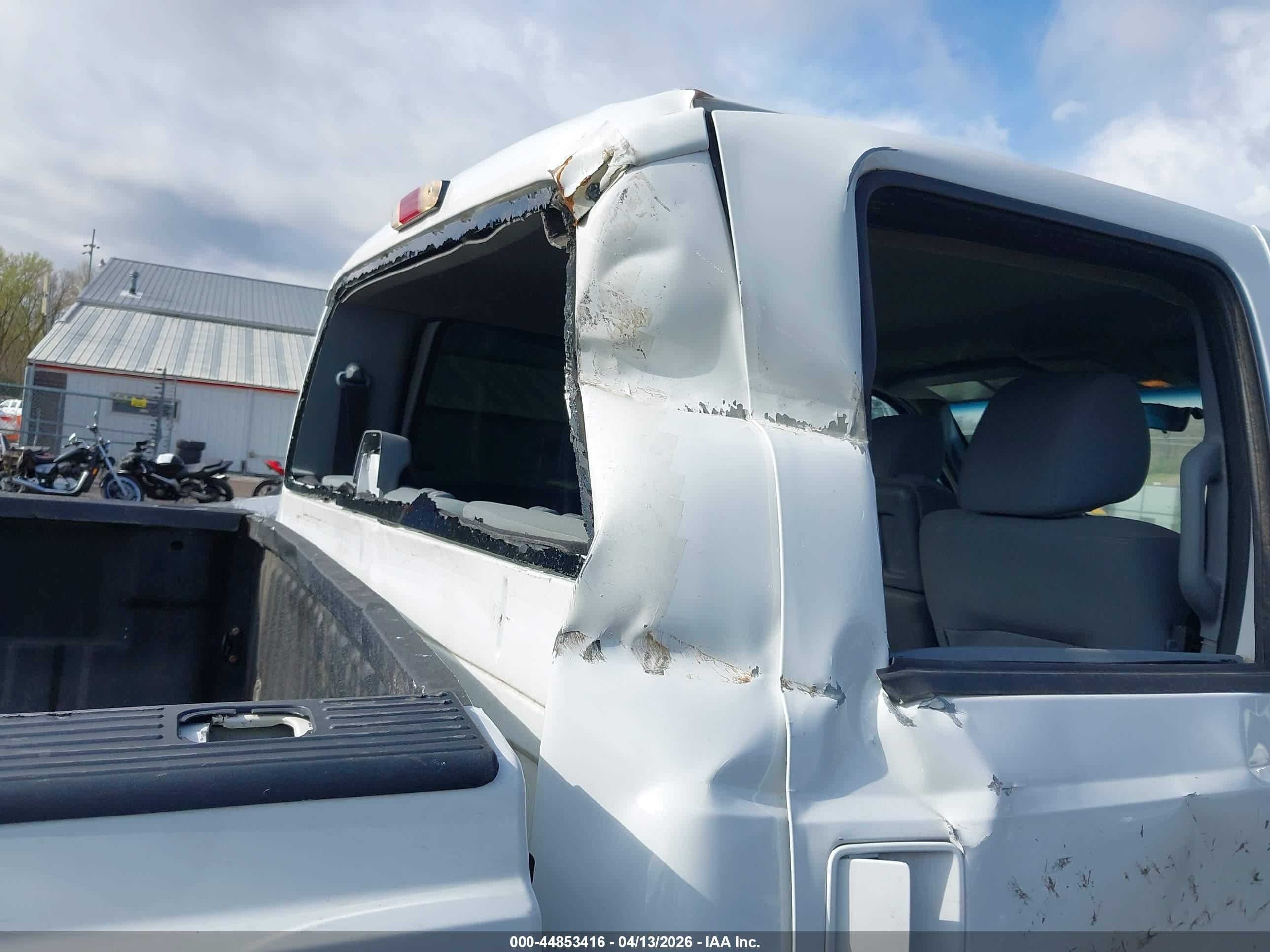 2011 Ford F-250 Xlt Белый vin: 1FT7W2BTXBEB80514