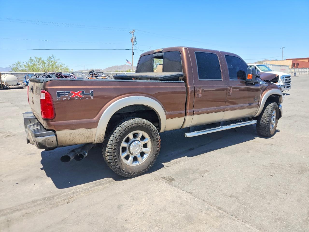2011 Ford F250 Super Duty Коричневый vin: 1FT7W2BTXBEC85327