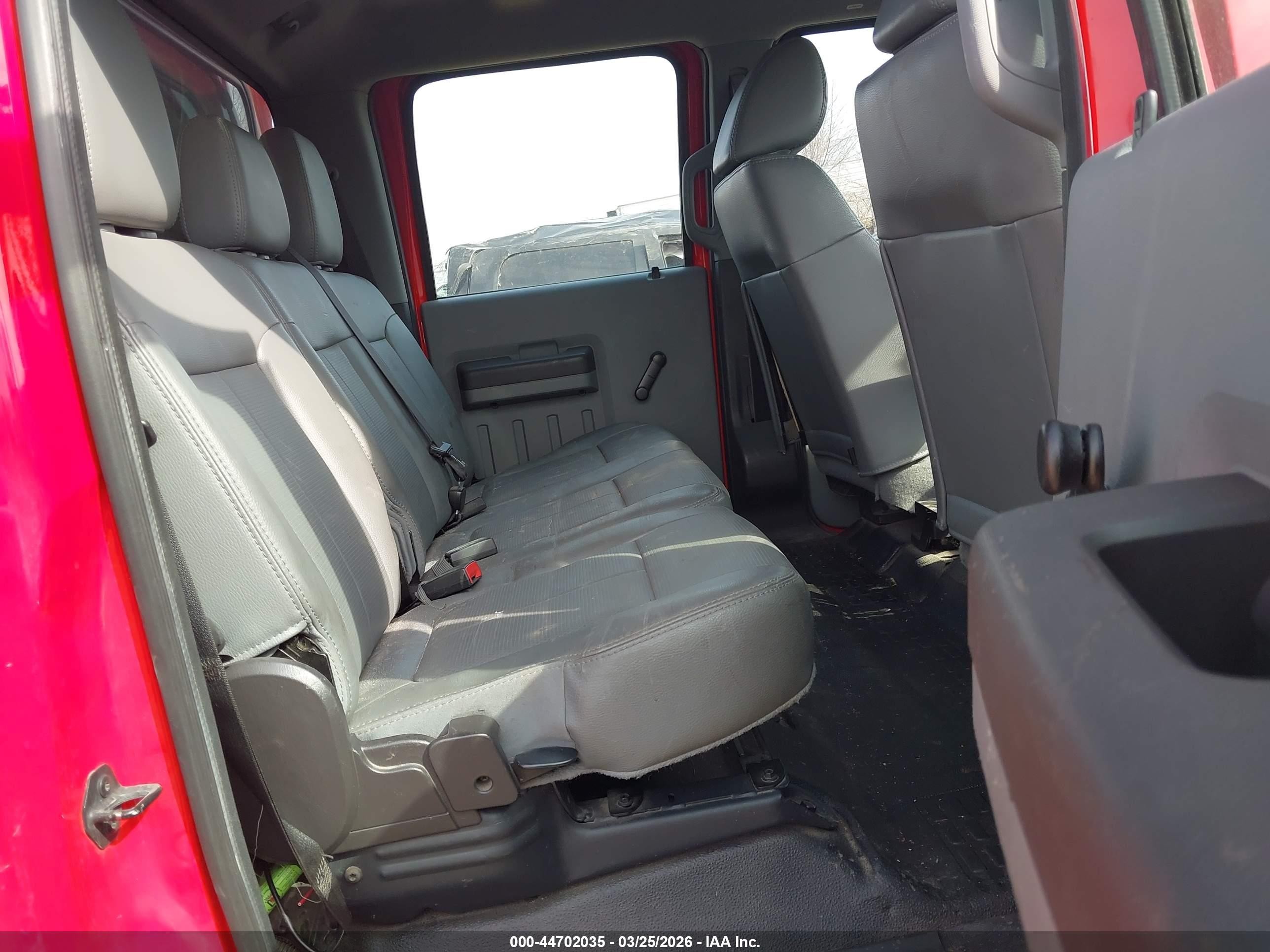 2012 Ford F-250 Xl Red vin: 1FT7W2BTXCEB23571