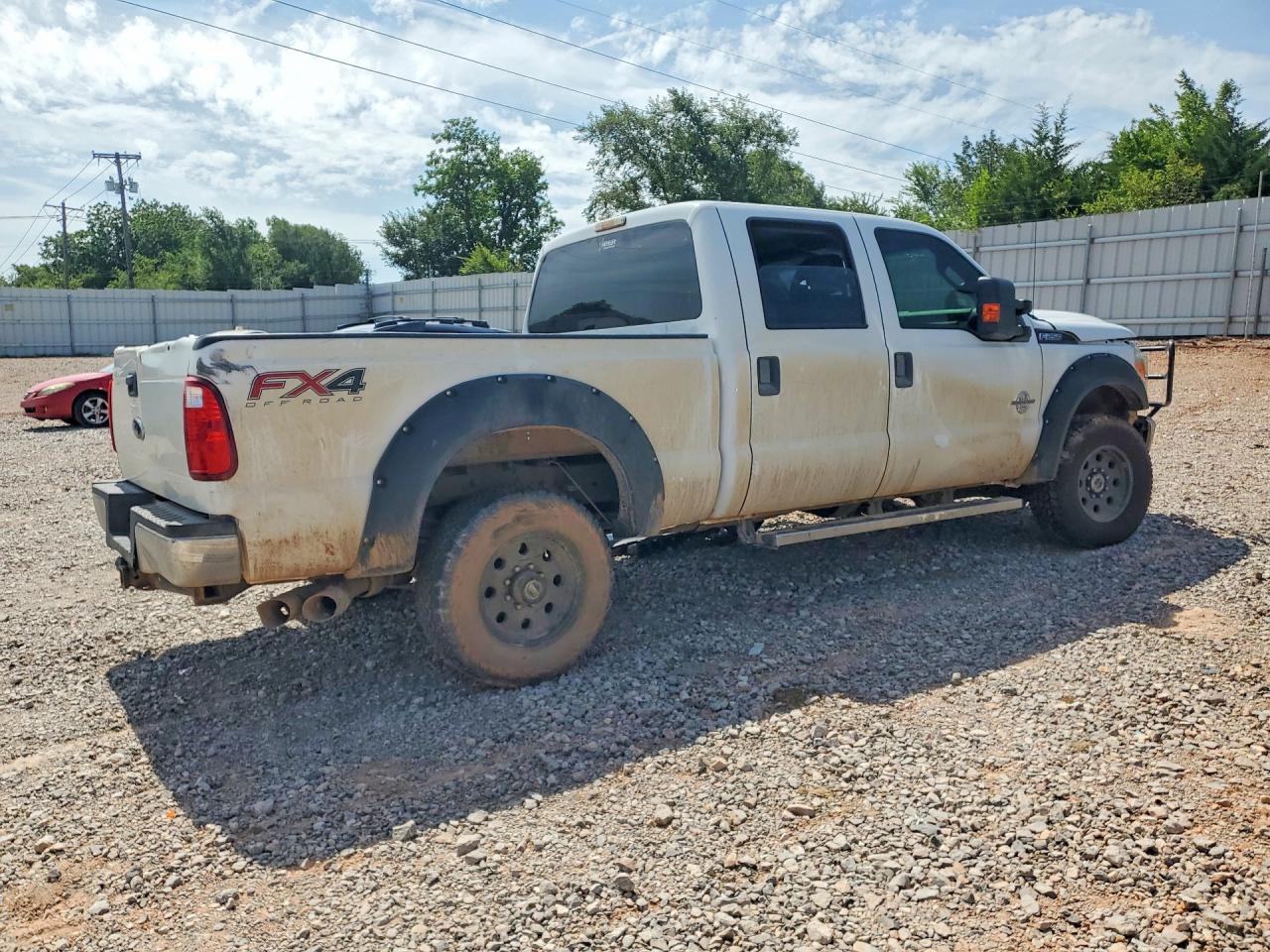 2014 Ford F250 Super Duty White vin: 1FT7W2BTXEEB01282